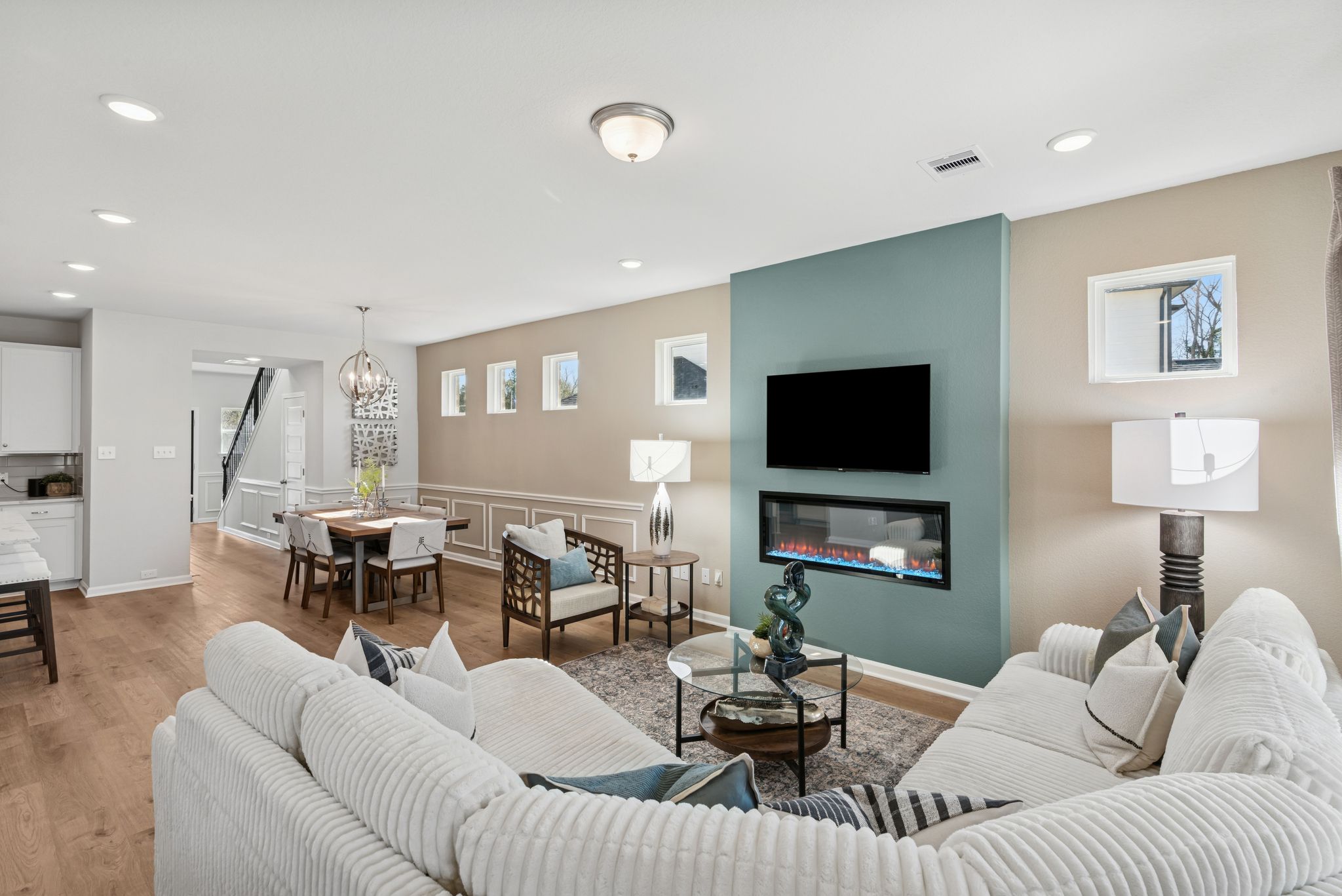 The Robin II- Family Room