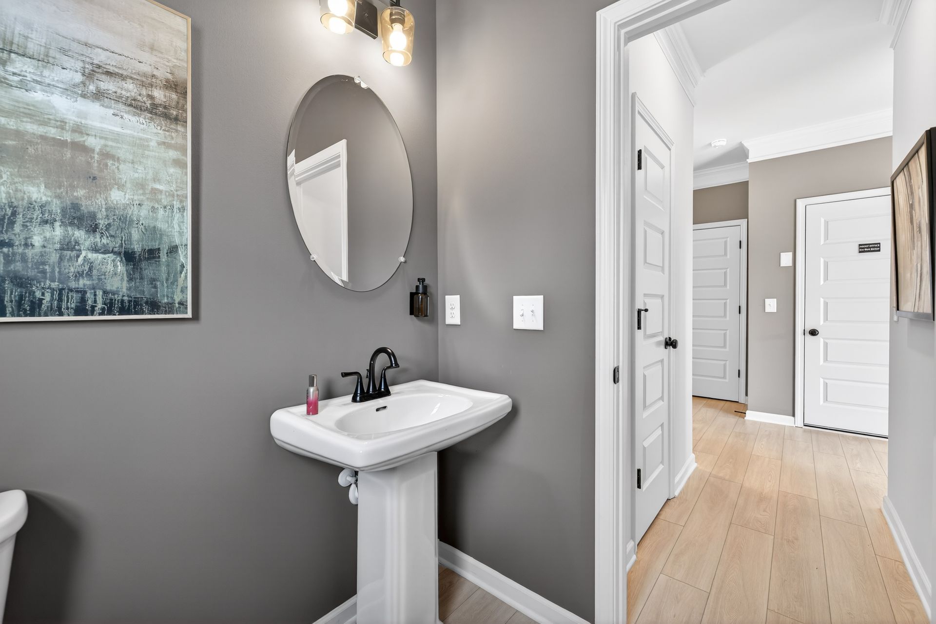 The McGinnis - Powder Room