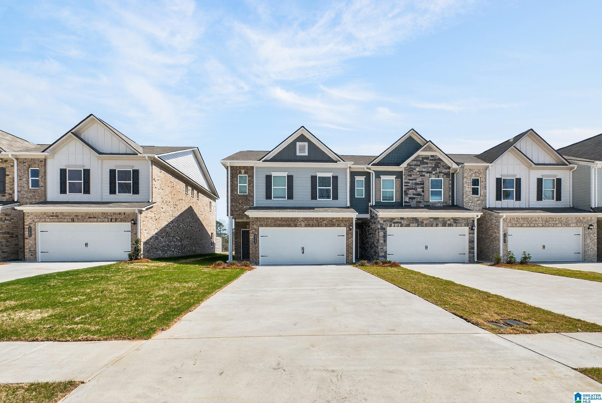 4535 VILLAGE SPRINGS SQUARE (The Norwood II)