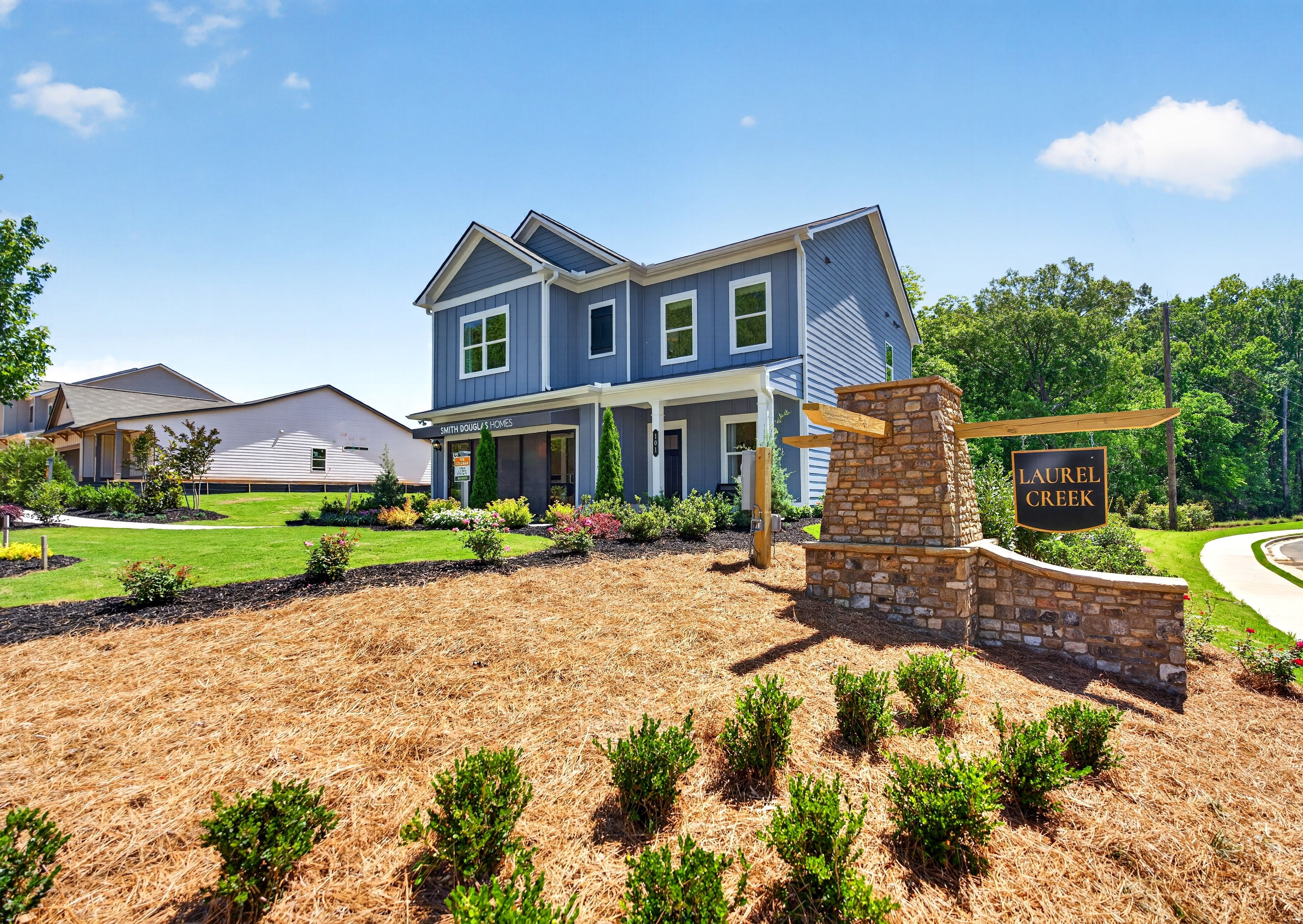 Laurel Creek Model Home and Entrance