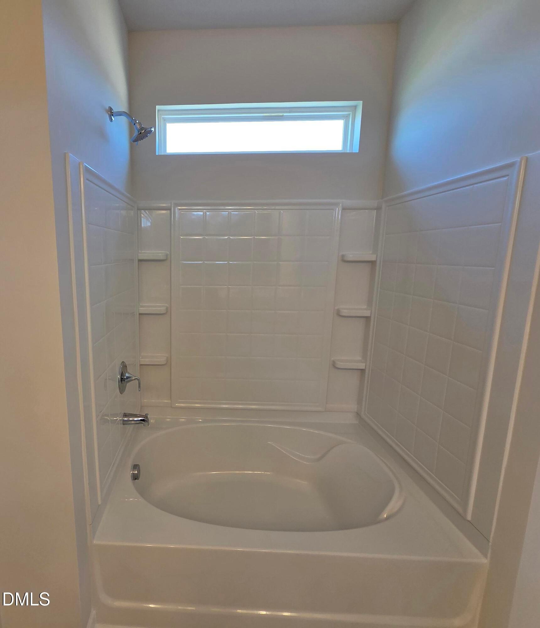 Garden Tub W/Shower