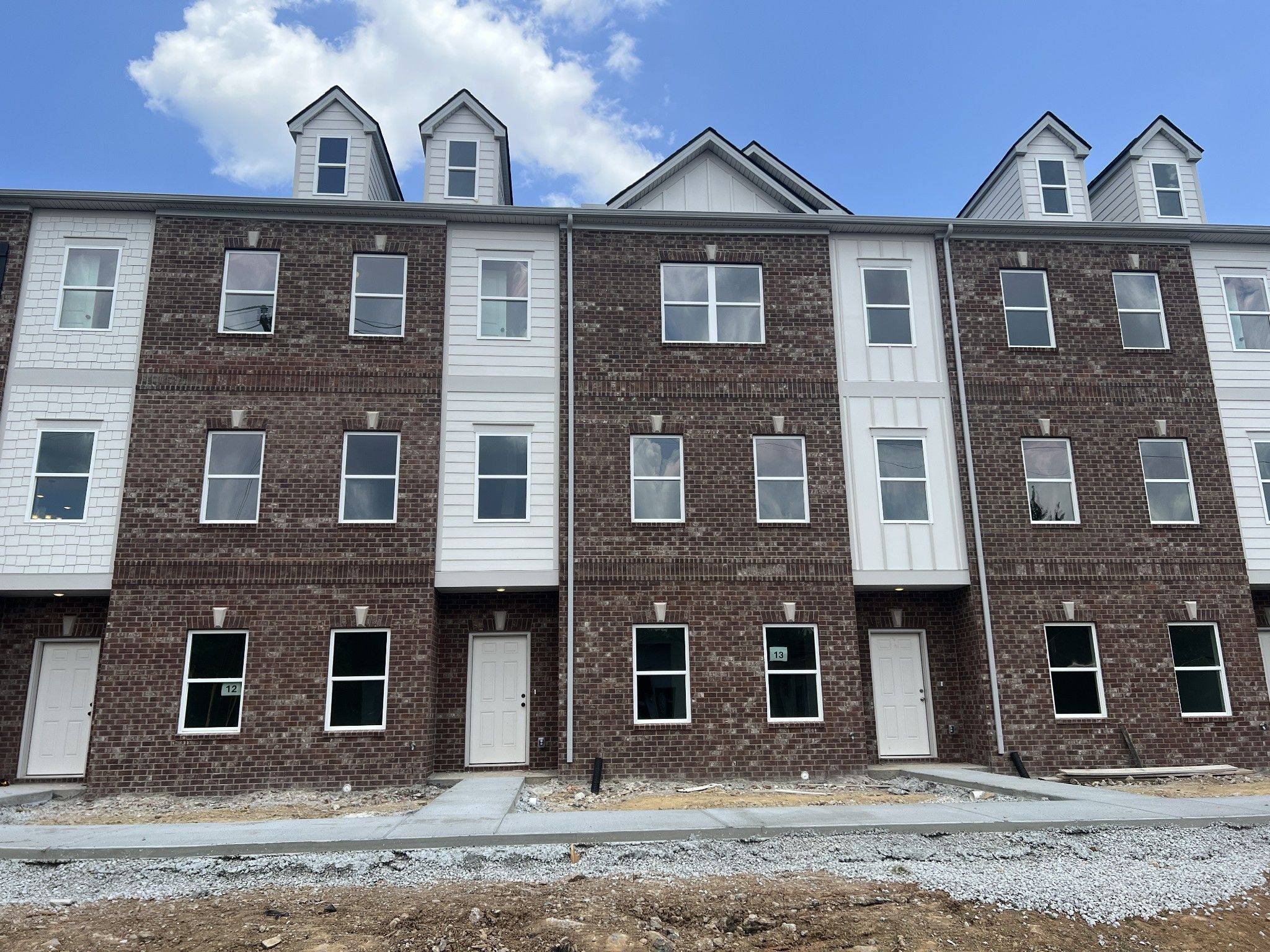 The Richmond - Sweetbriar Place: Lebanon, Tennessee - Smith Douglas Homes