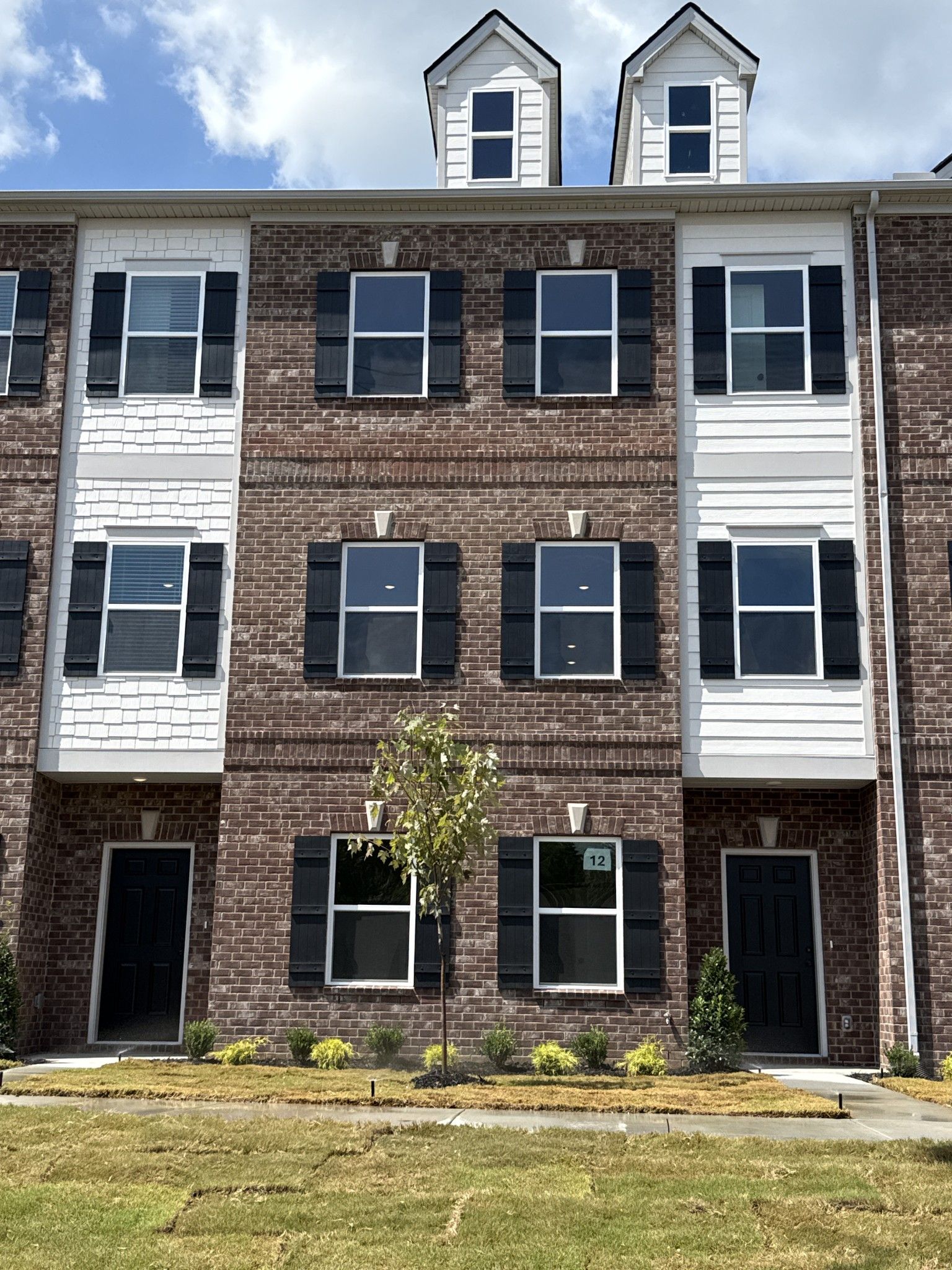 147 Rosebush Lane Lot 12 (The Richmond)