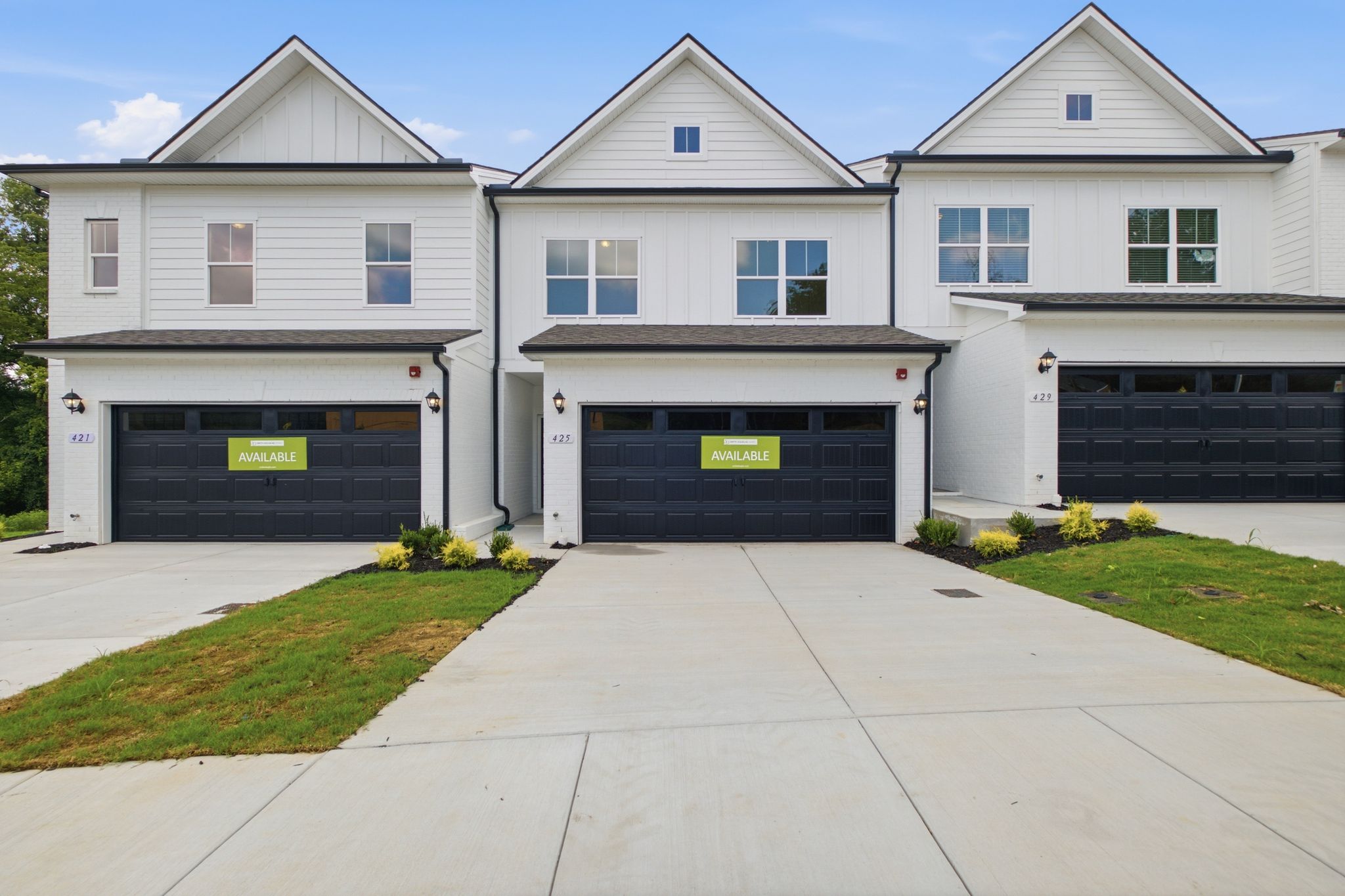 425 Kingsbury Drive Lot 30 (The Maddux II)