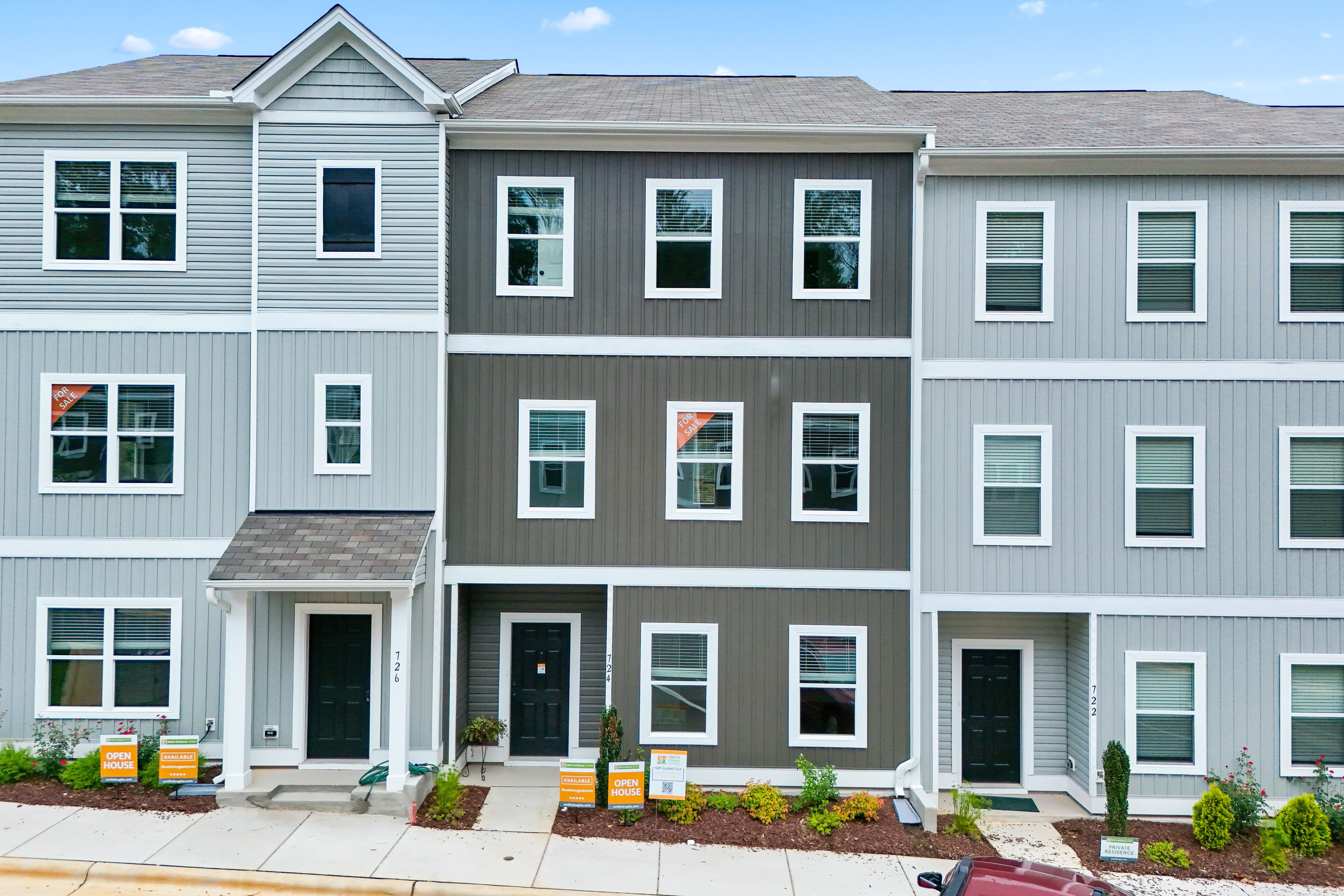 724 Orchard Vista Circle - Helmsley: Raleigh, North Carolina - Smith Douglas Homes