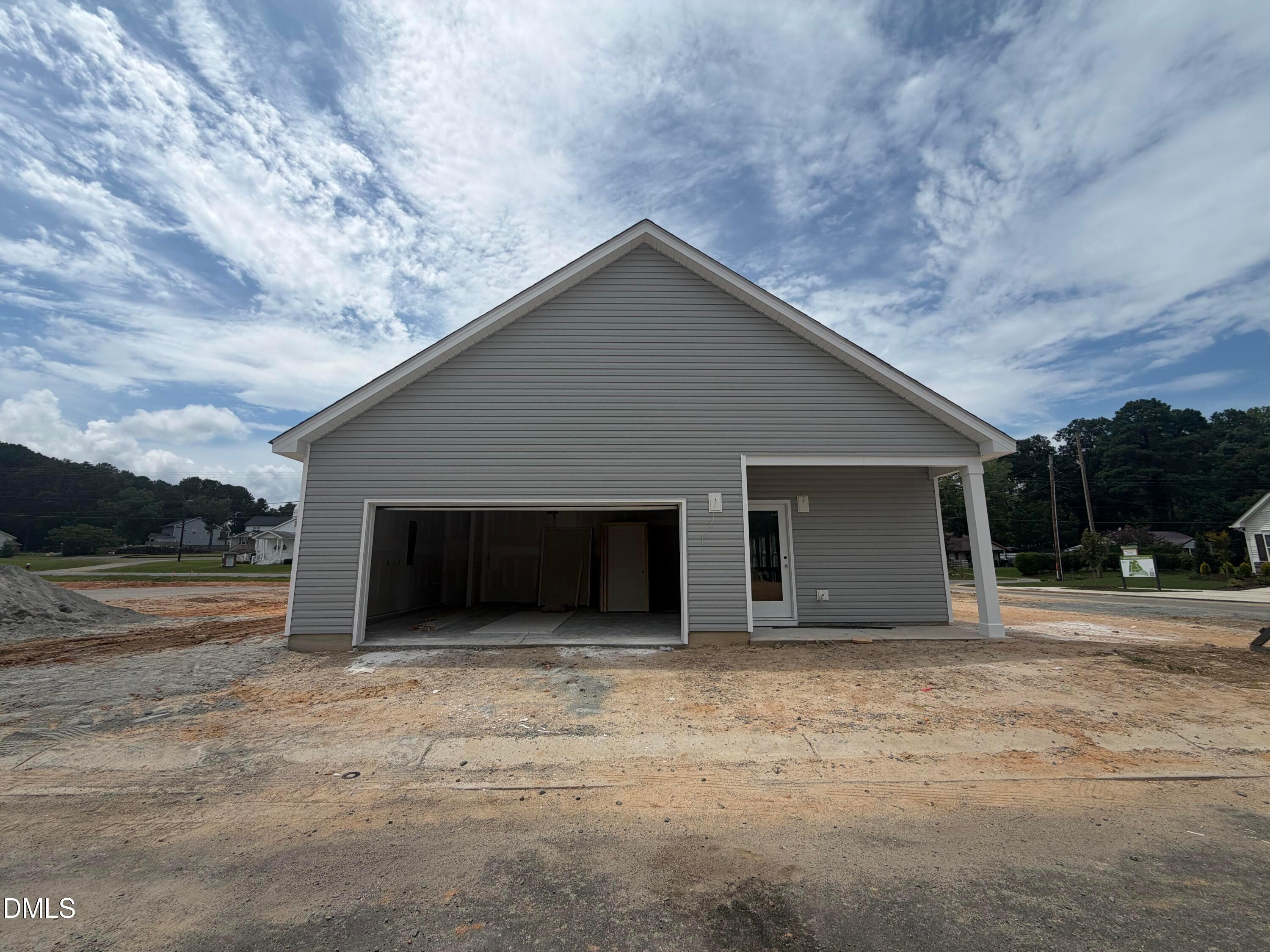 Rear Entry Garage