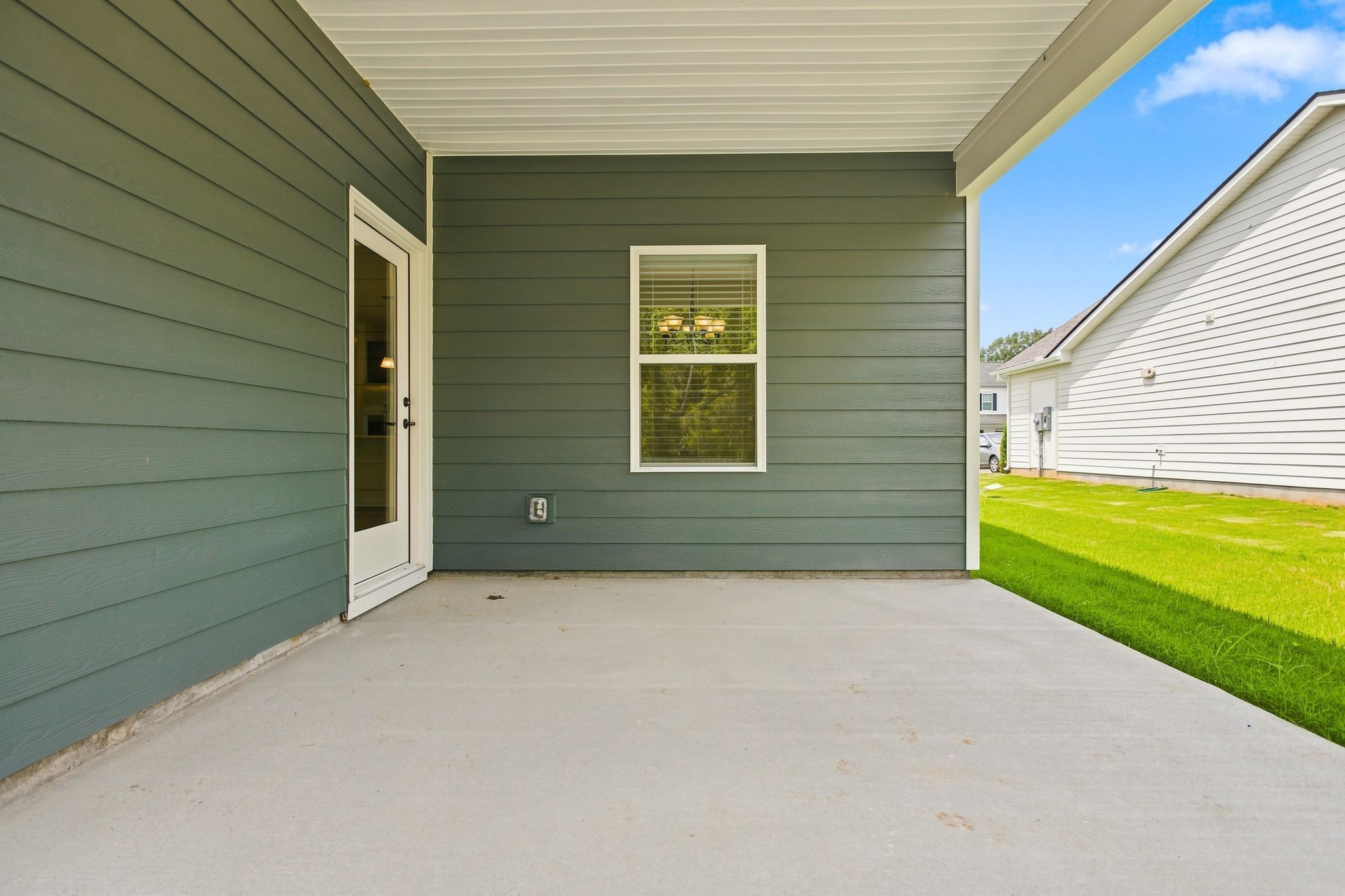 The Avondale Covered Patio