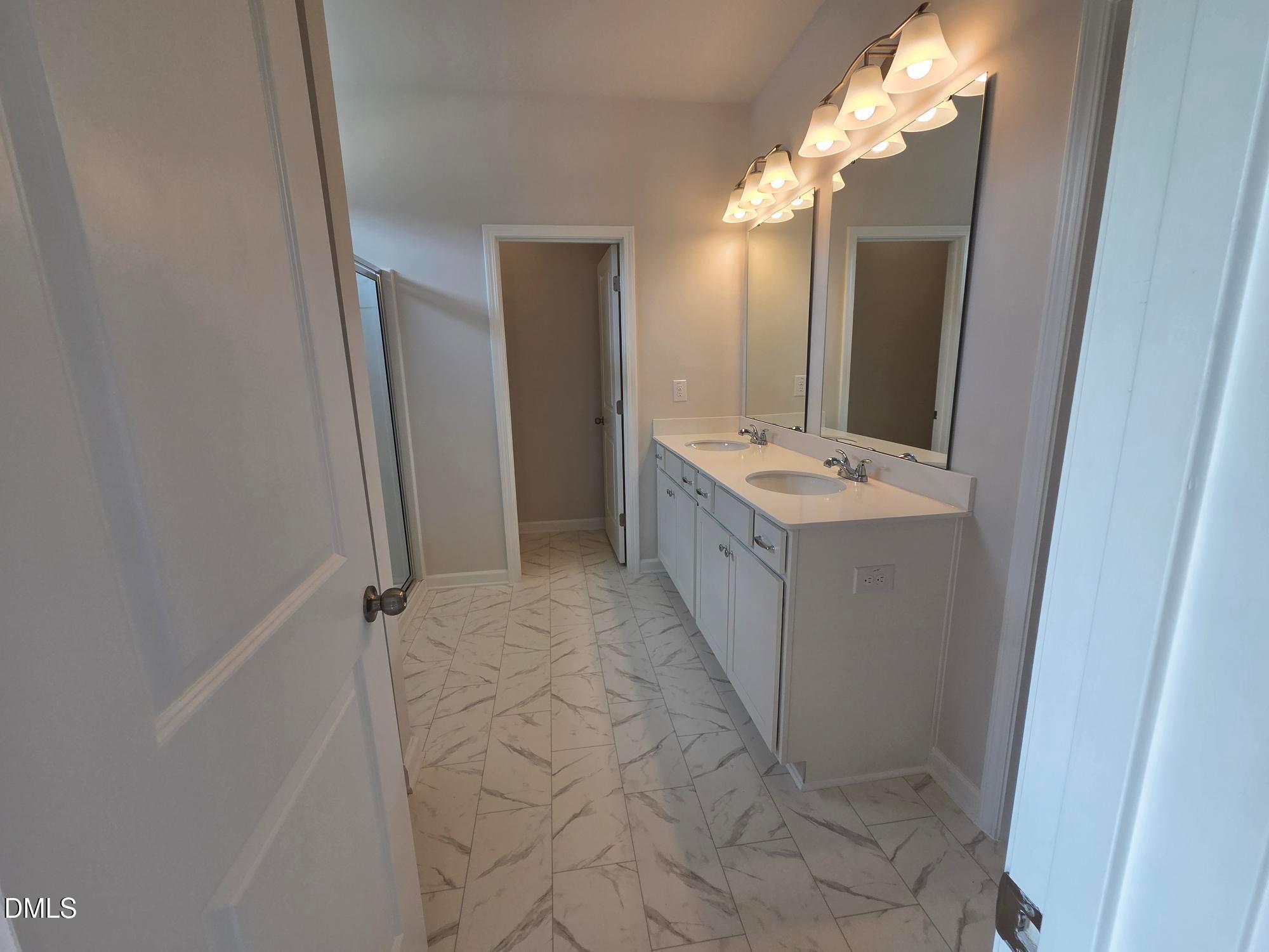 Dual Vanity