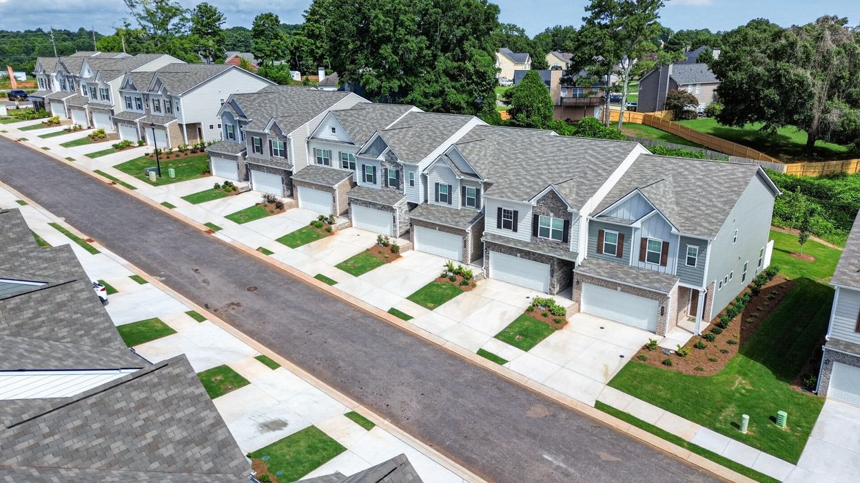 Jameson Towns streetscape