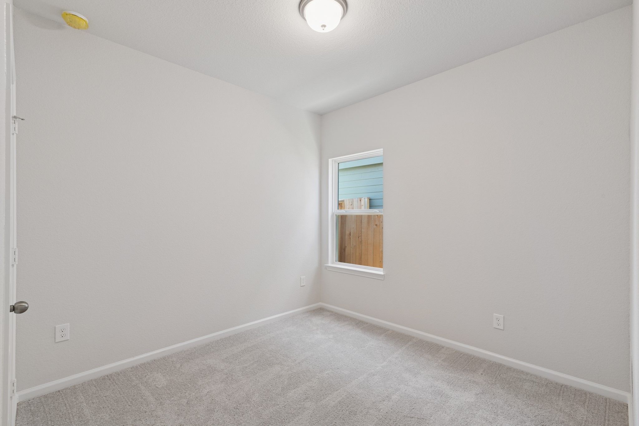 Sample floor plan image for illustration; upgrades, options, and colors may vary.