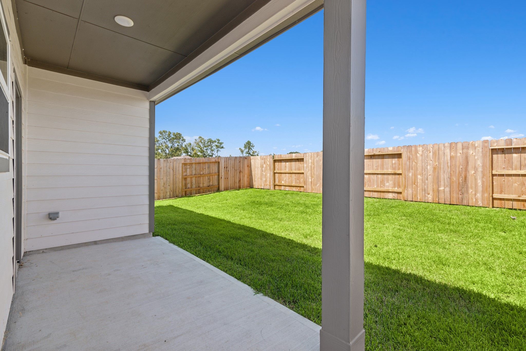 Sample floor plan image for illustration; upgrades, options, and colors may vary.