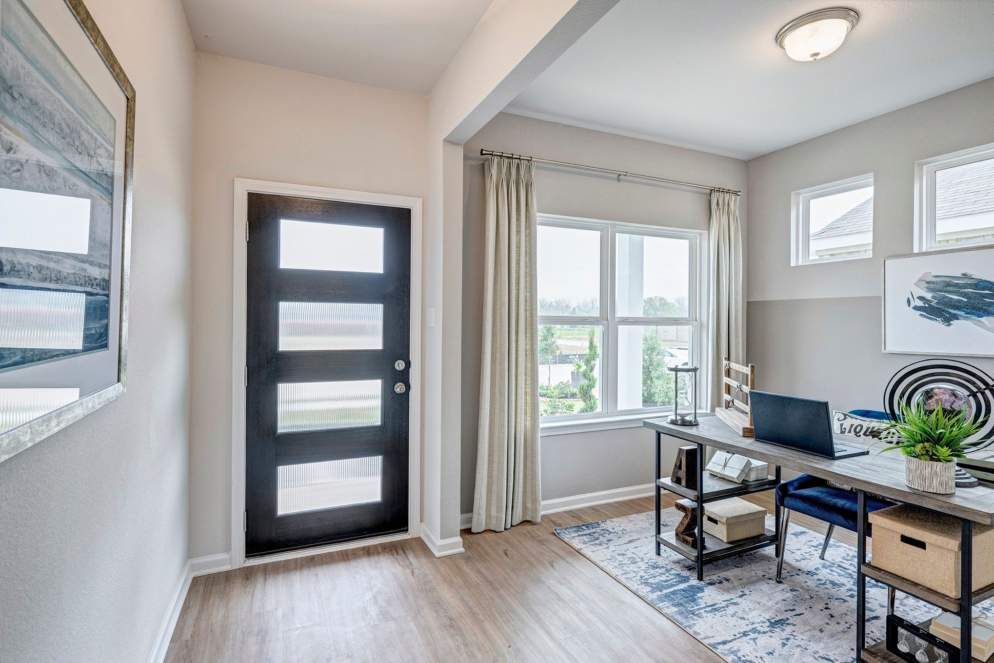 Piedmont- Foyer. Sample image for illustration; upgrades, options, and colors may vary.