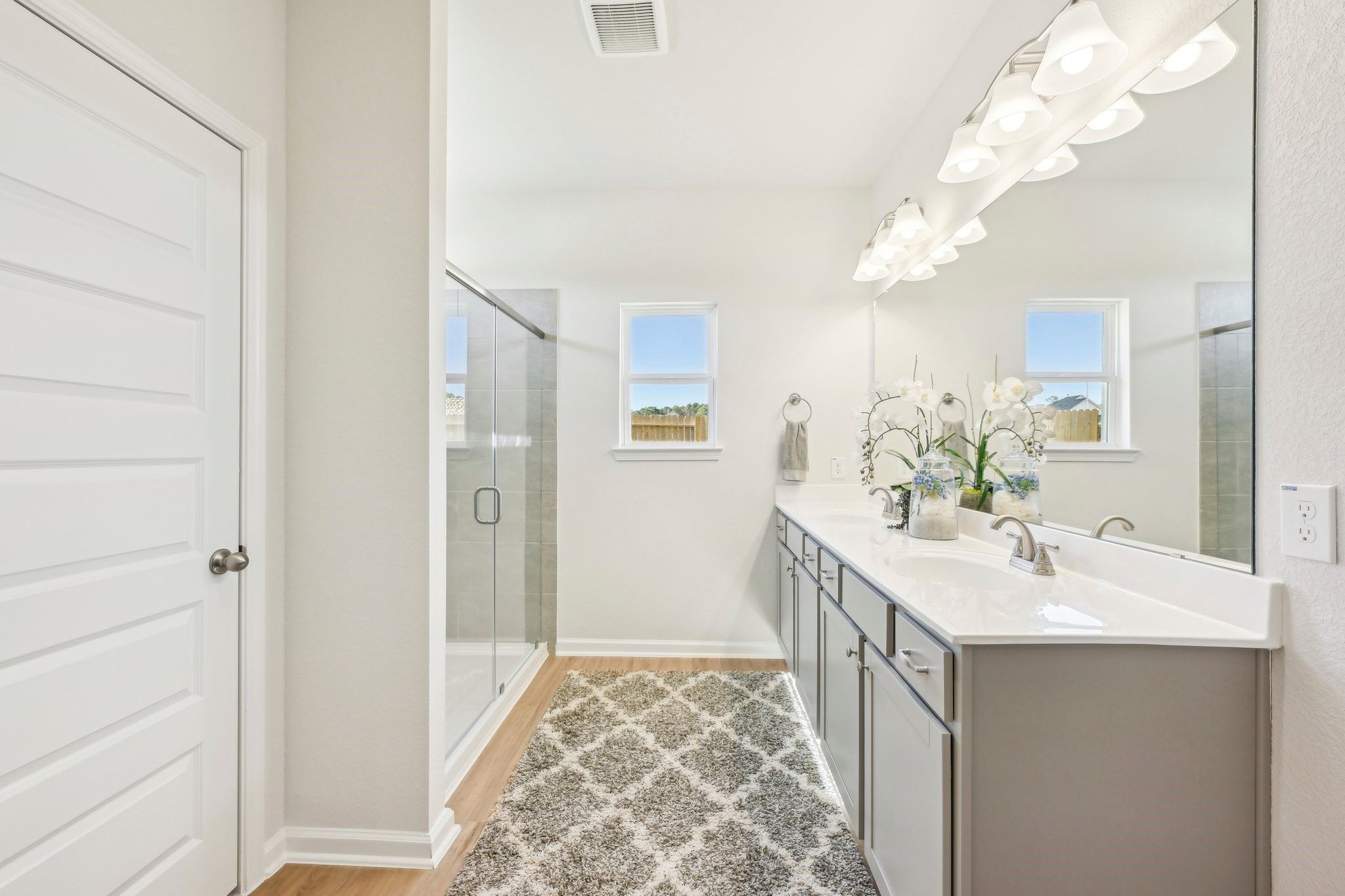 Primary Bath. Sample image for illustration; upgrades, options, and colors may vary.