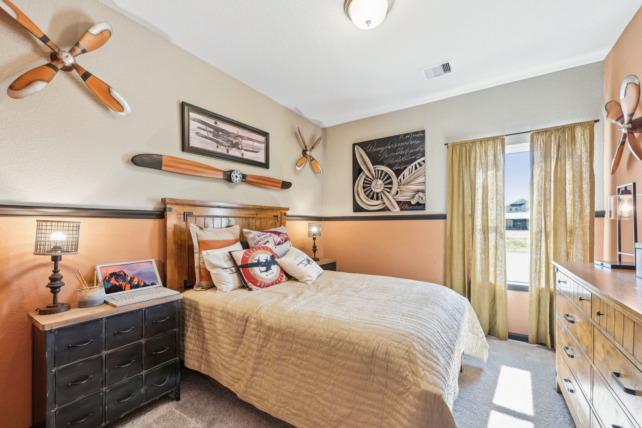Bed 2. Sample image for illustration; upgrades, options, and colors may vary.