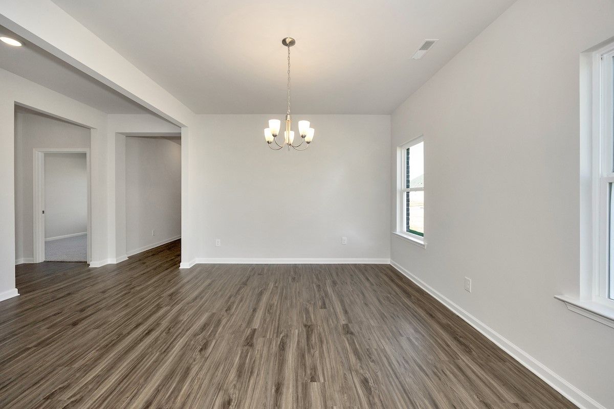 The Avery- Dining Room. Sample image for illustration; upgrades, options, and colors may vary.