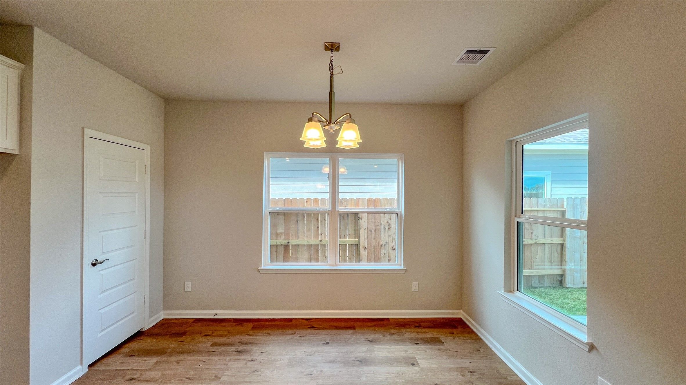 The Brambling- Dining Area. Sample floor plan image for illustration; upgrades, options, and colors