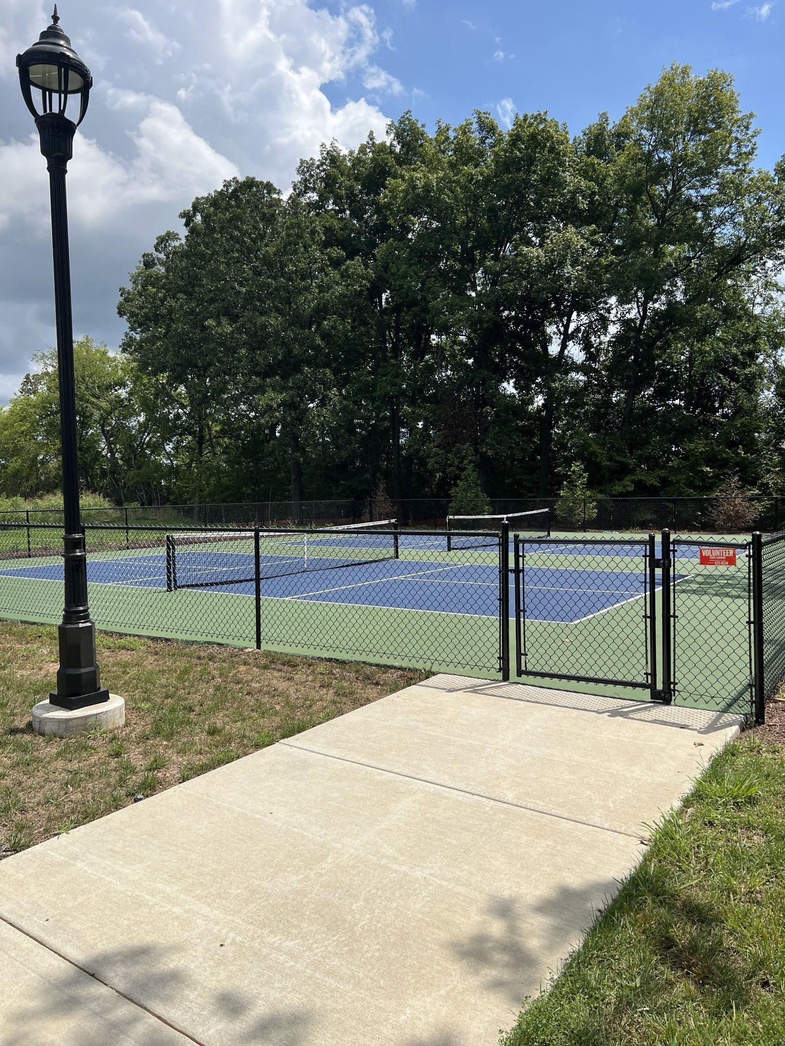 Community Pickle Ball Court
