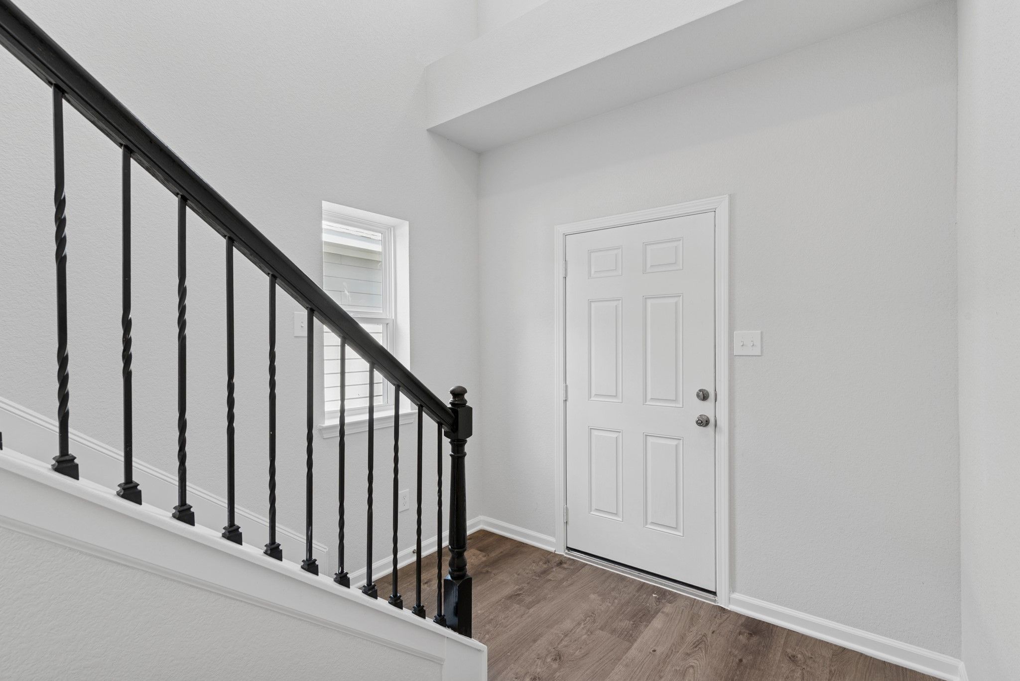 The Sparrow II- Foyer. Sample floor plan image for illustration; upgrades, options, and colors may