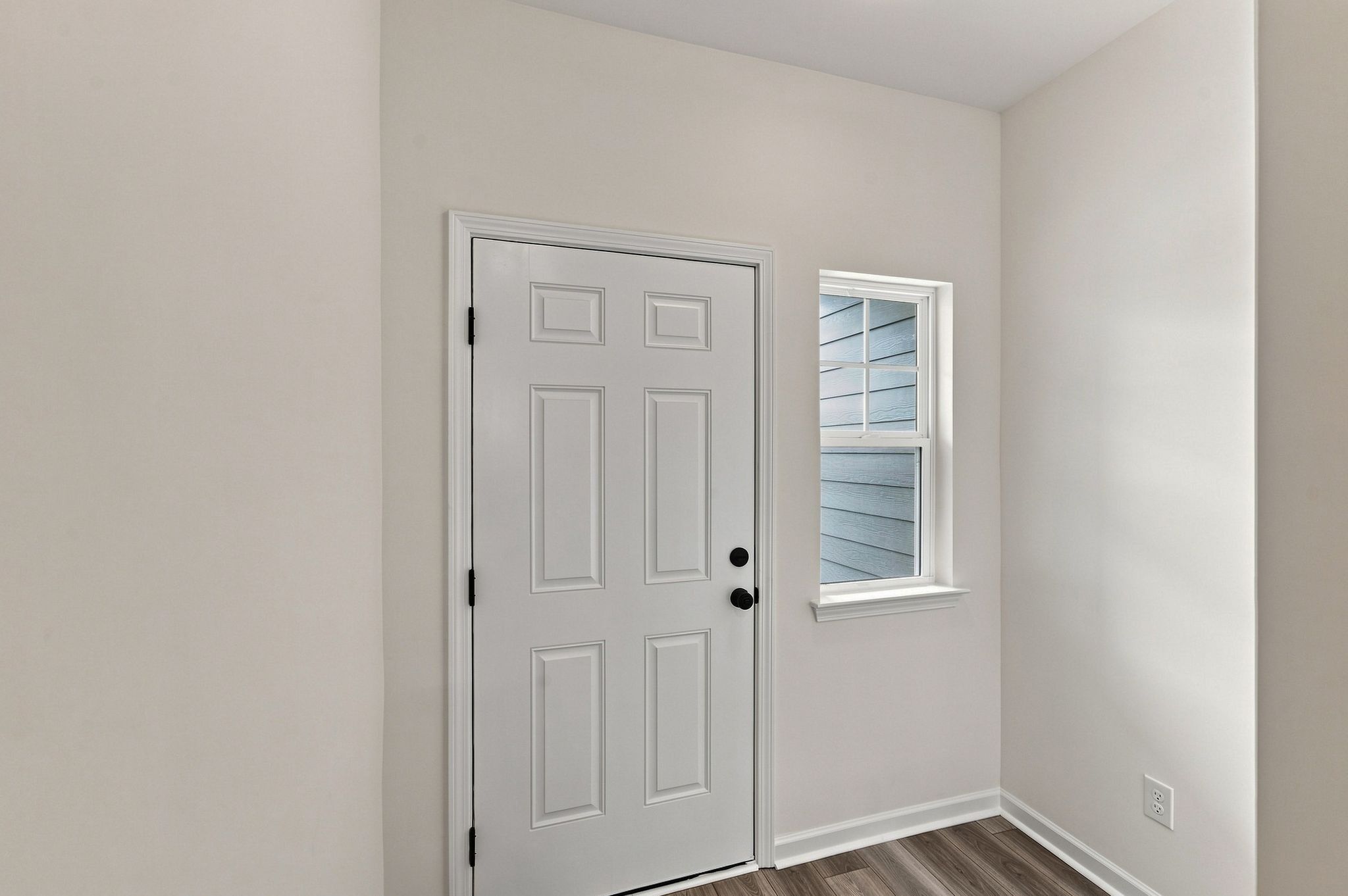 These pictures are of another unit of the same floor plan. Design selections will vary.