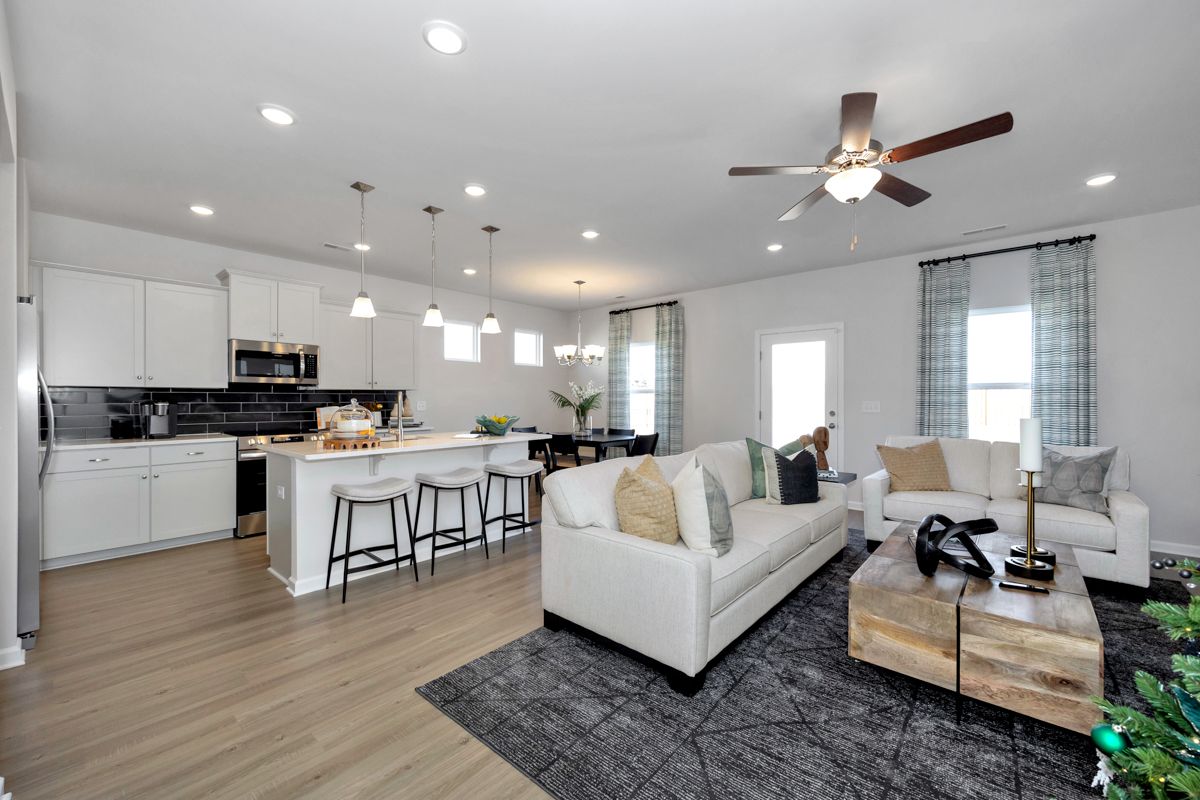 The Landen - Family Room