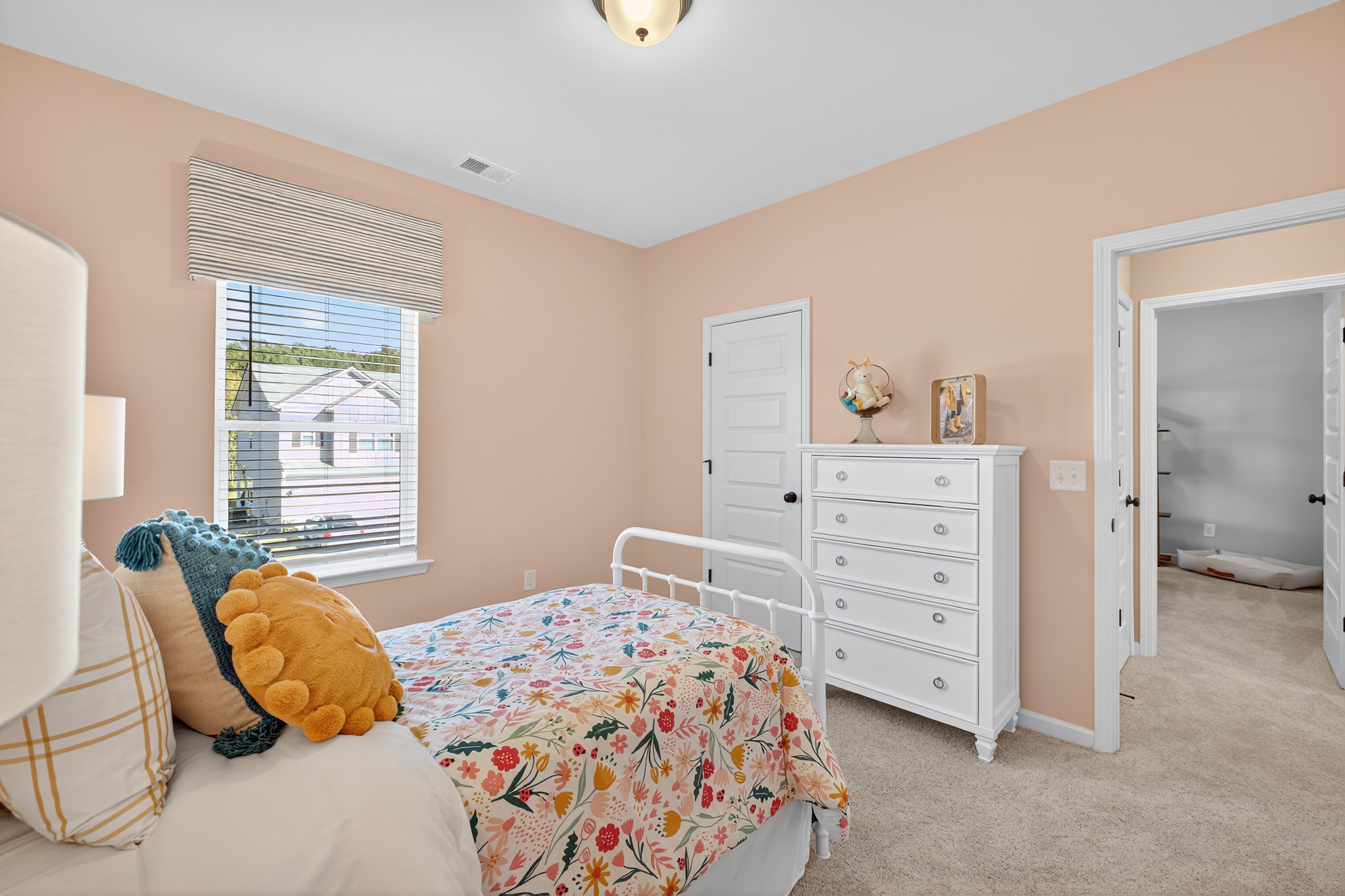 The Buford II -Secondary Bedroom