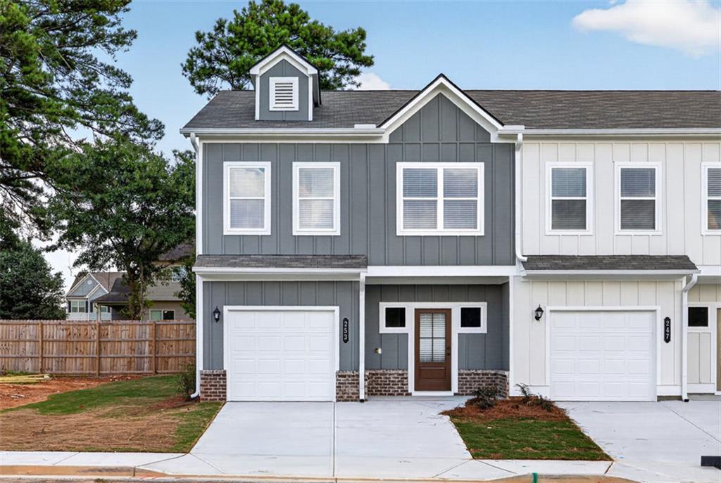 253 Alameda Street (The Woodmont)