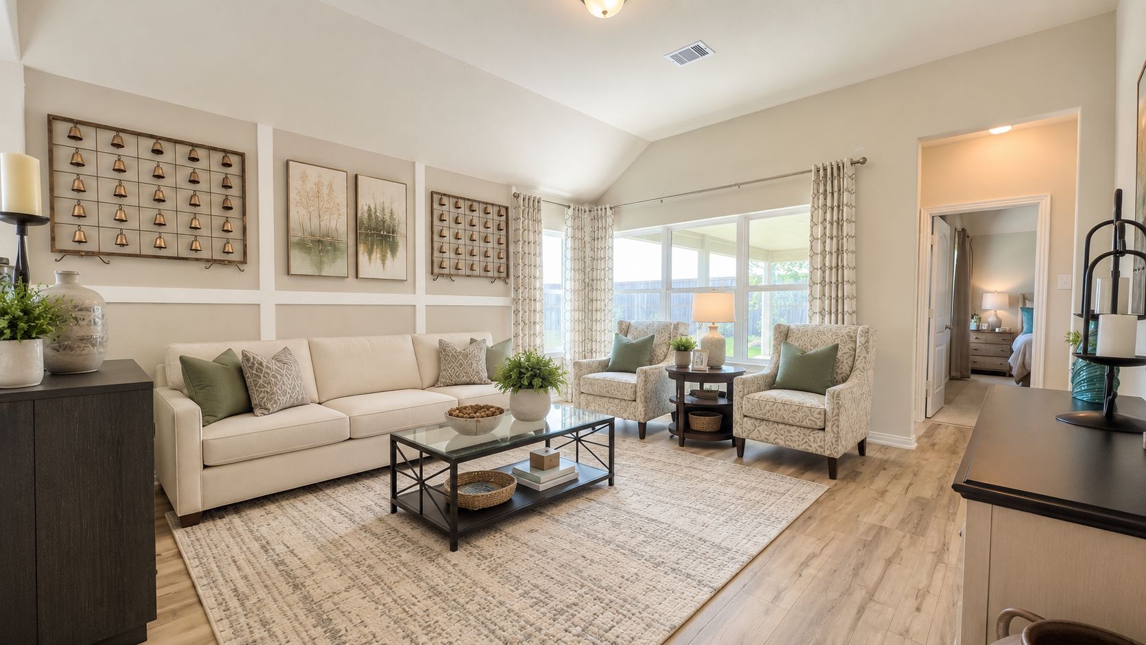The Oakshire- Family Room