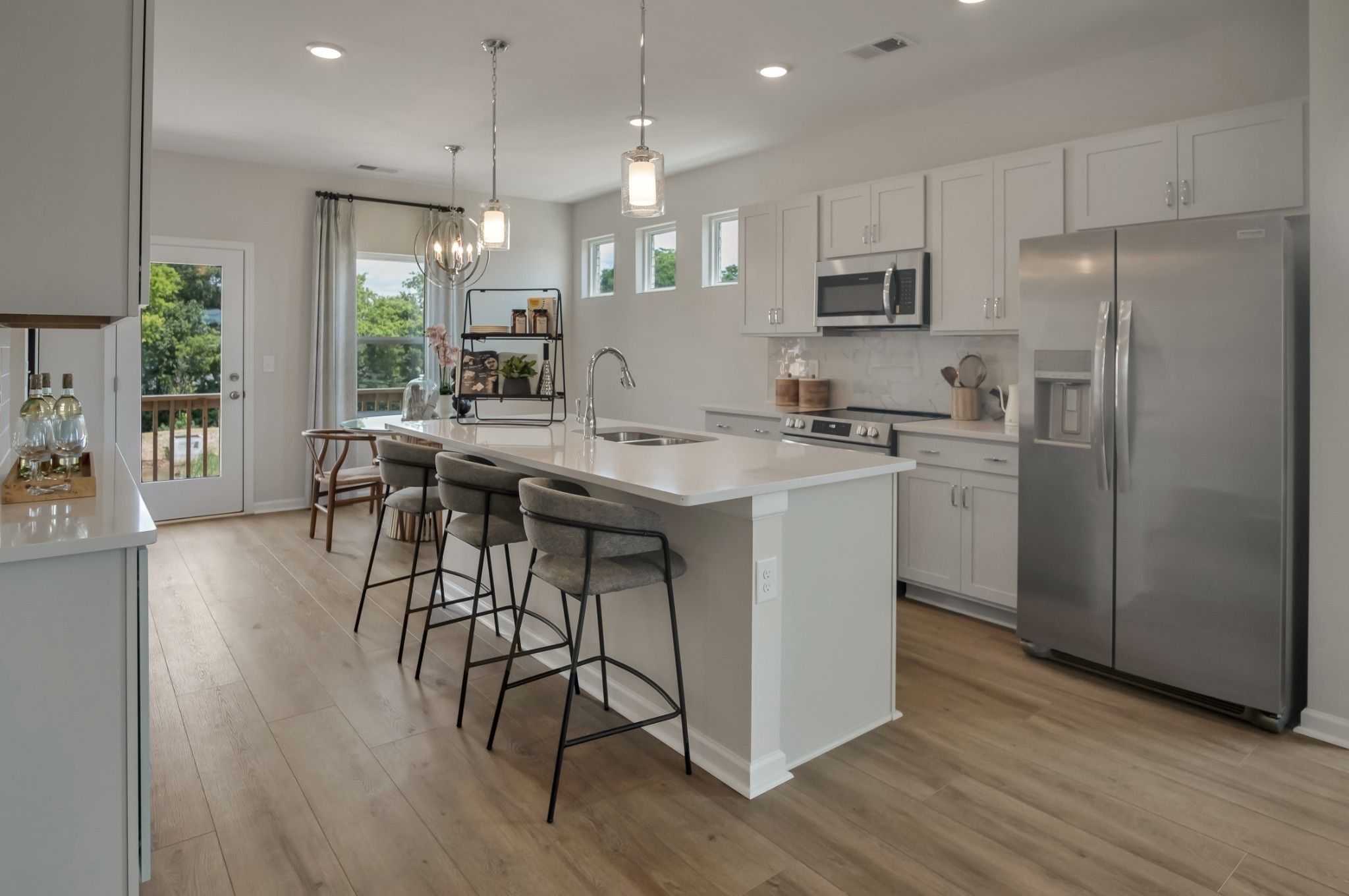 ALL PICS ARE OF THE SAME FLOOR PLAN, BUT NOT THE ACTUAL UNIT.