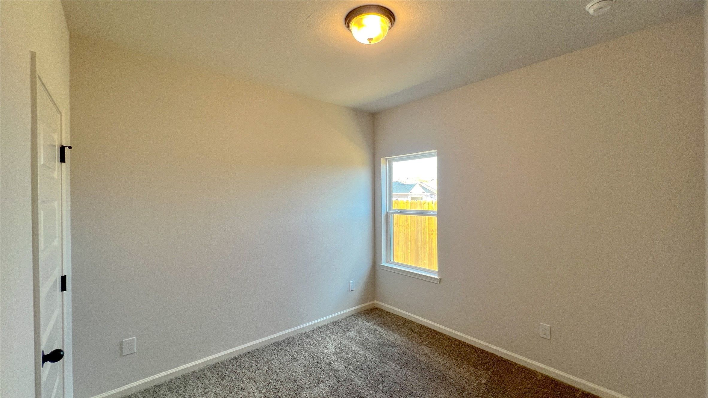 The Blue Jay II- Bedroom 2