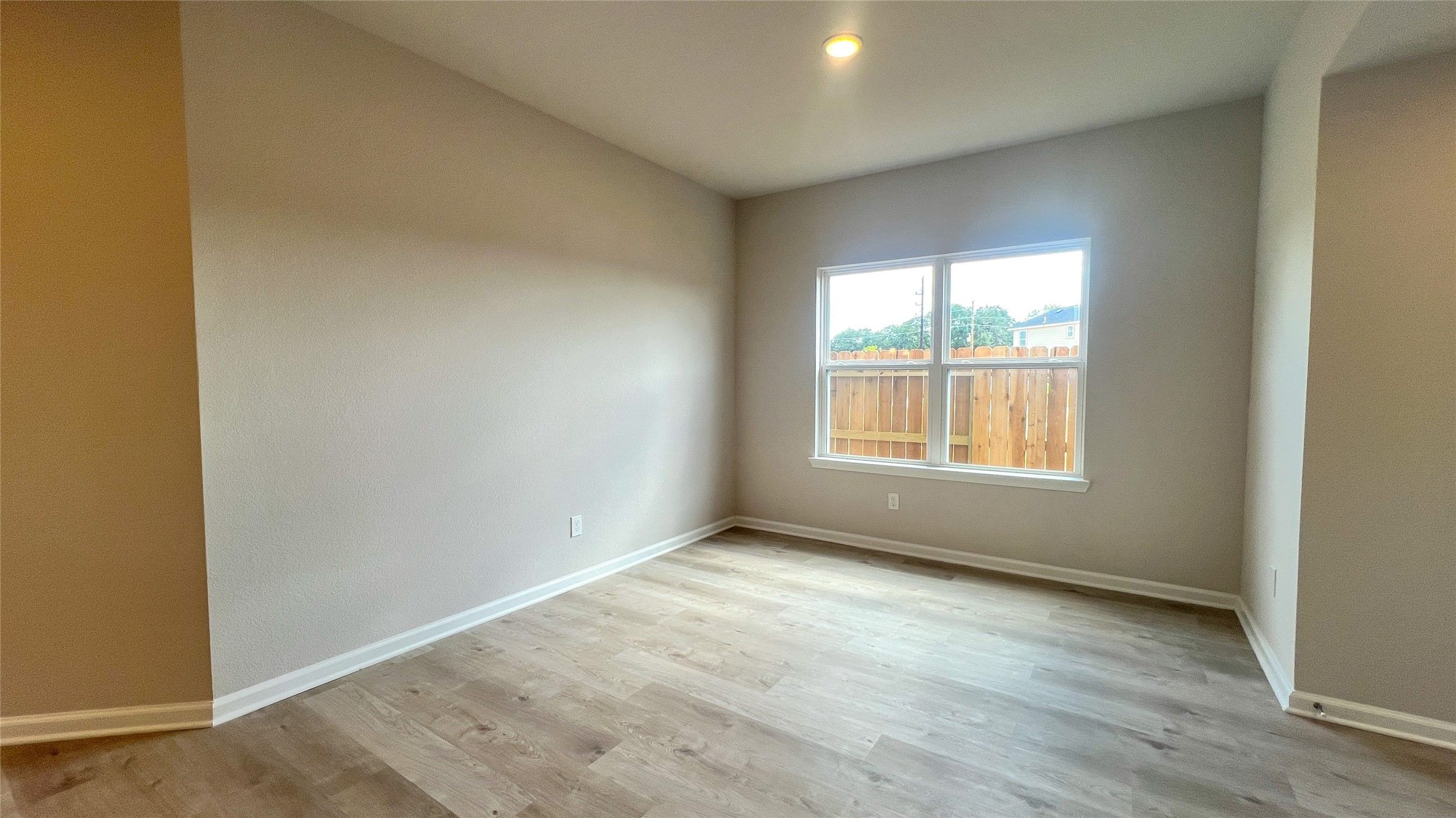 The Sparrow II- Dining Room. Sample floor plan image for illustration; upgrades, options, and color