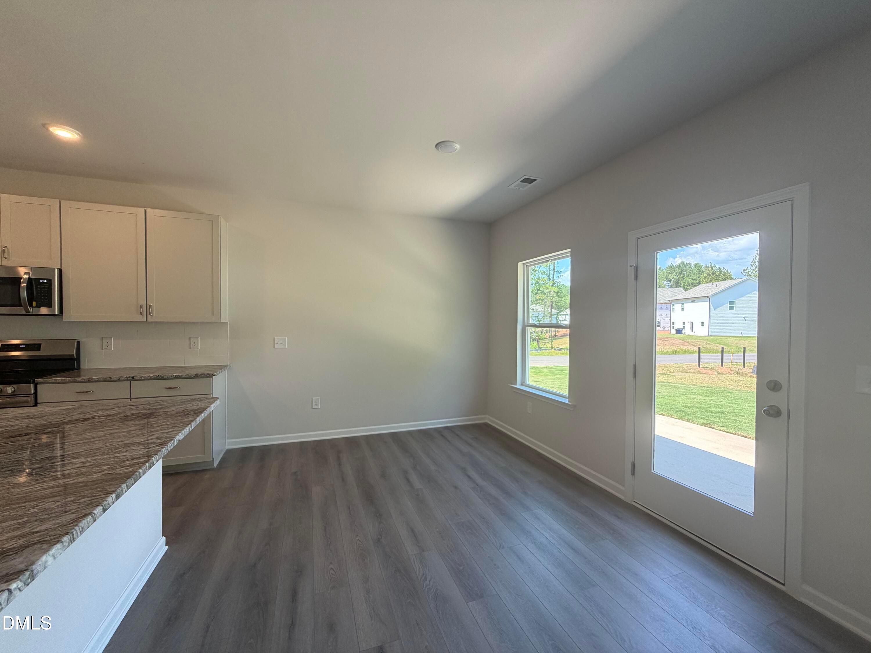 Kitchen Dining Space