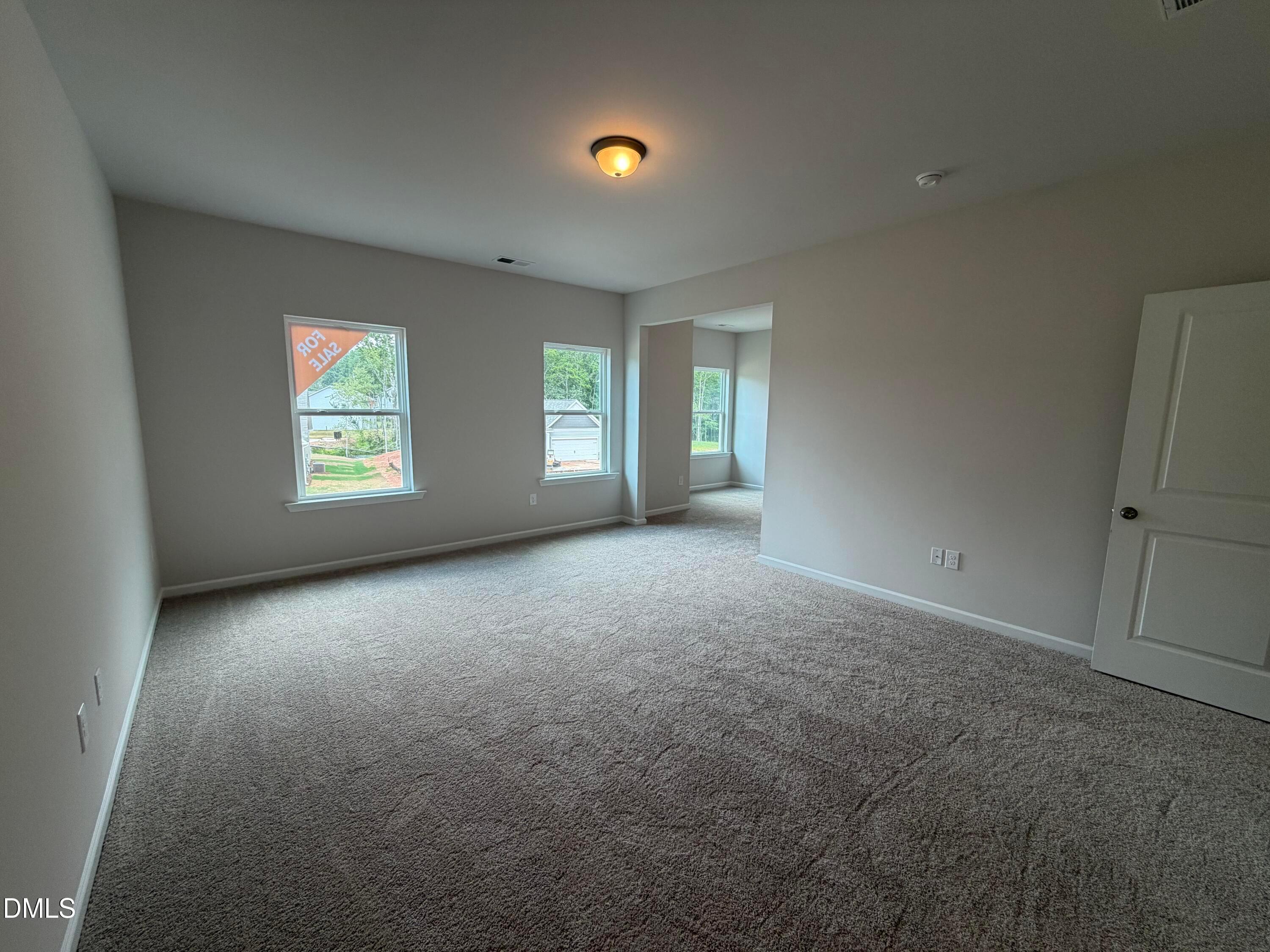 Primary Suite w/Sitting Room