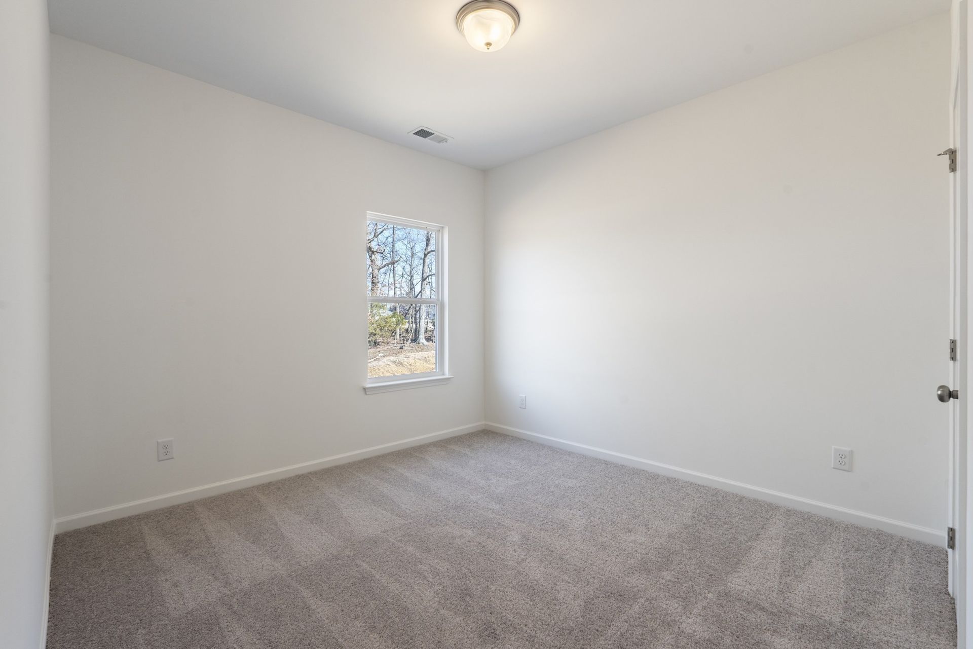 Photos are of a model home so colors/options/features vary from listing.