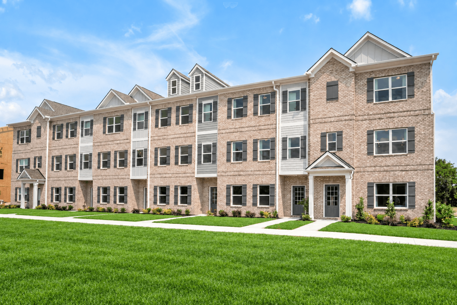Vandiver Towns - South Fulton, GA
