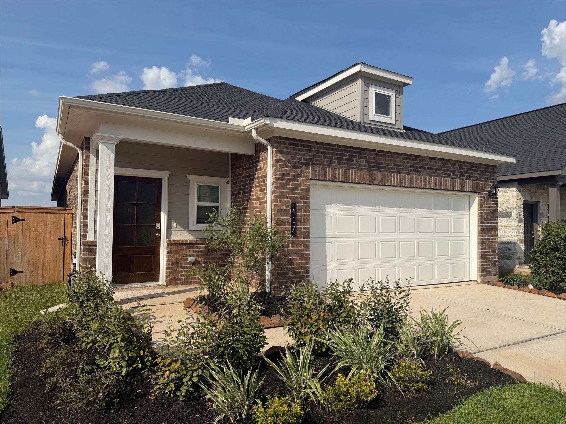 The Mockingbird II- Front Exterior