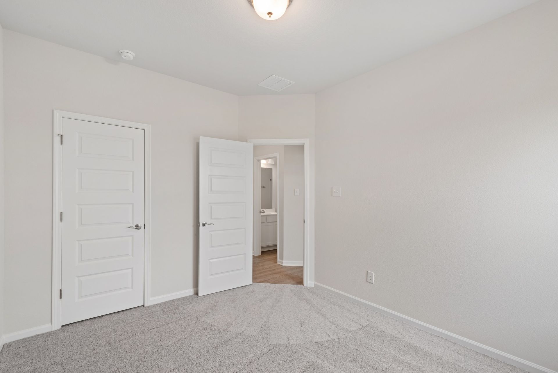 The Oakshire II- Bedroom 3. Sample image for illustration; upgrades, options, and colors may vary.
