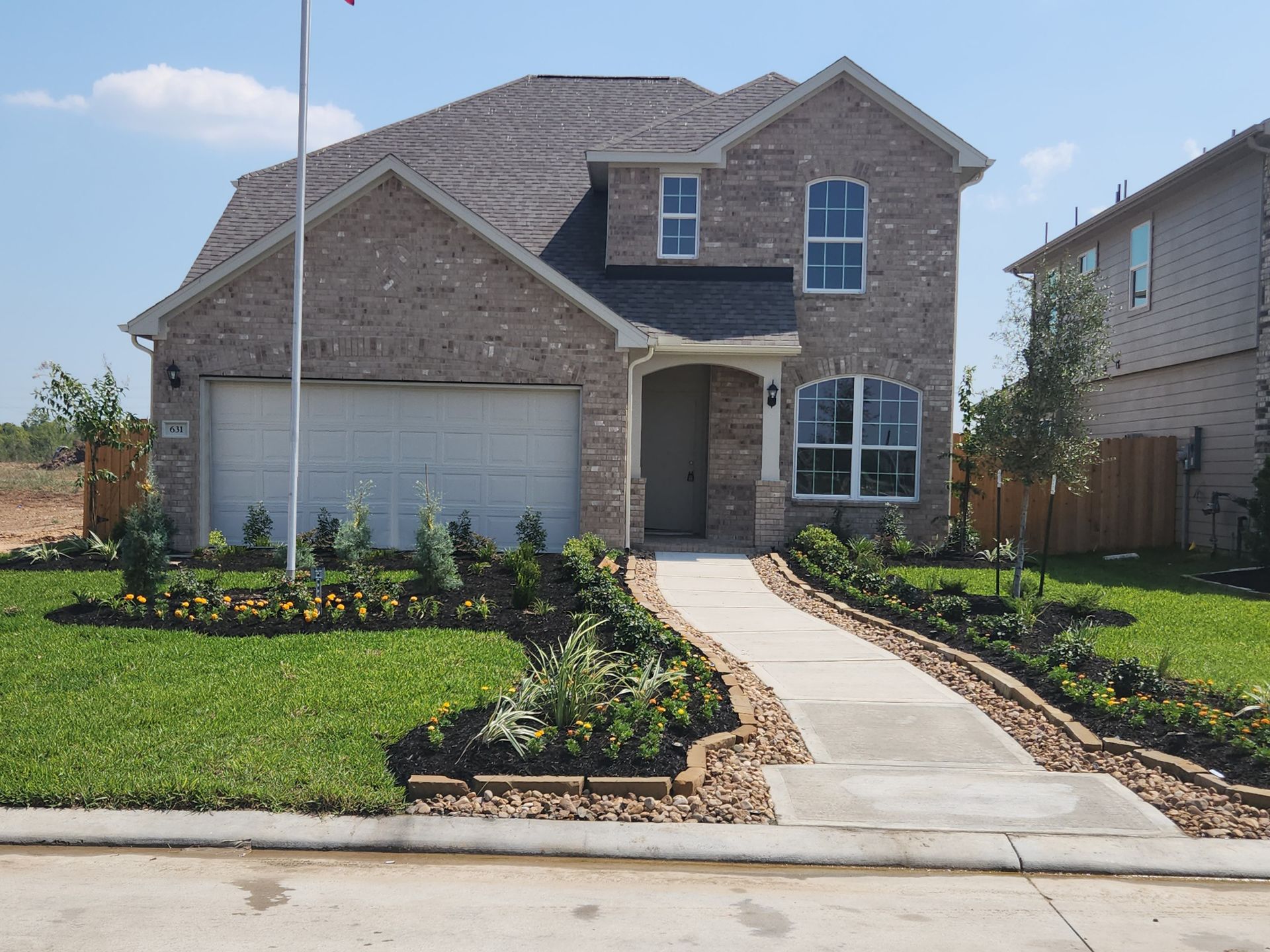 Model Exterior