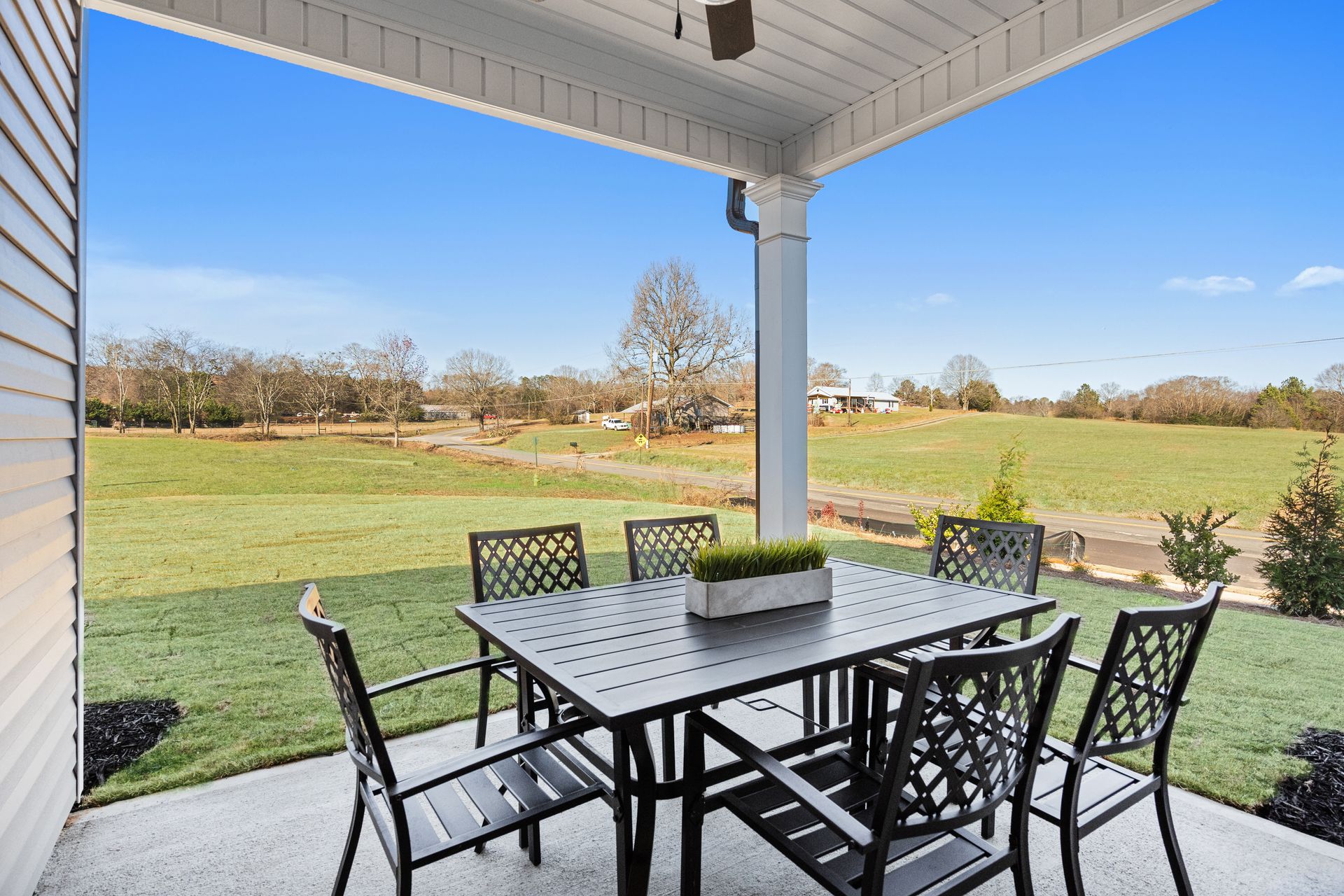 The Langford - Built-in Covered Patio