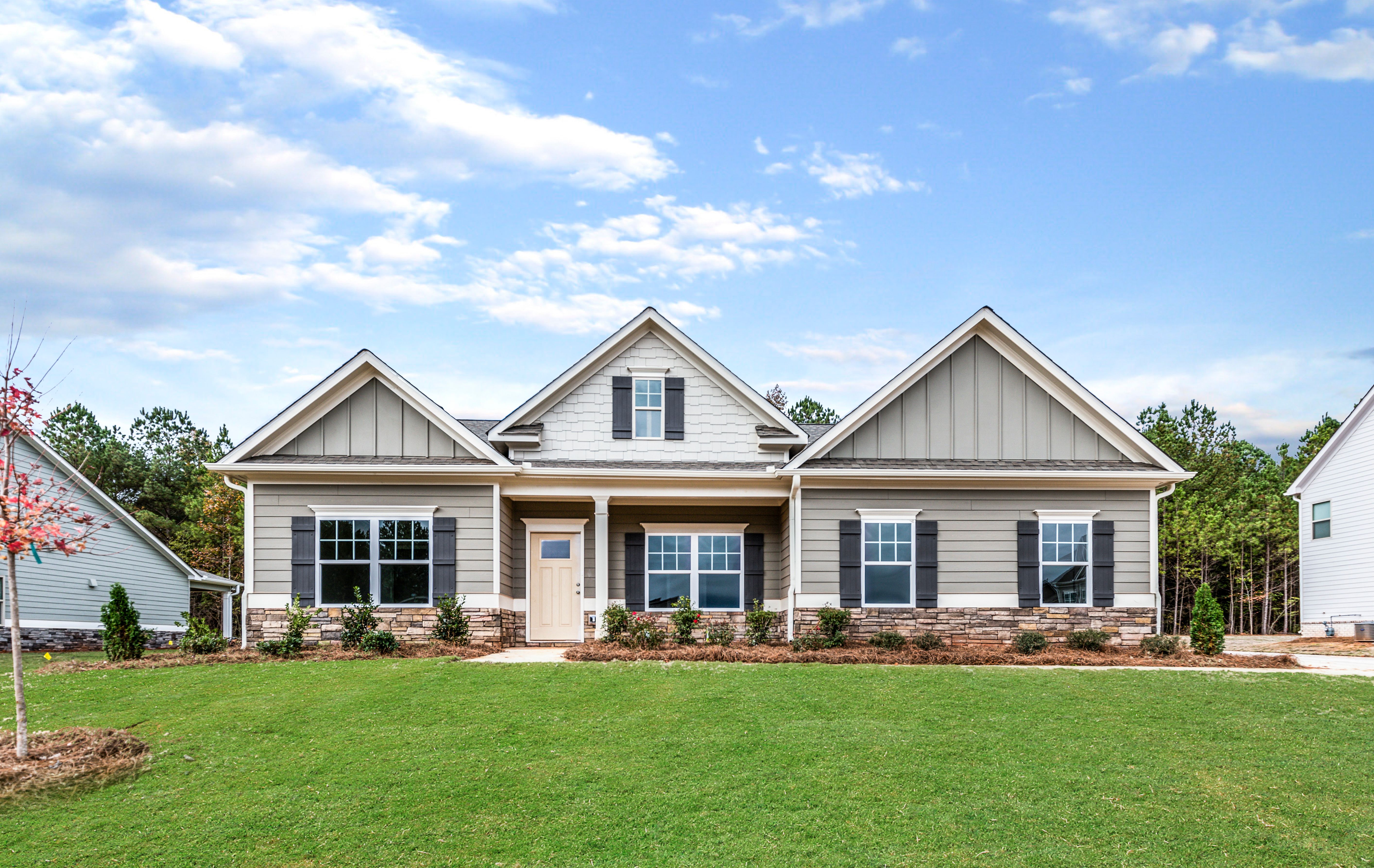 The Avery E Side Entry