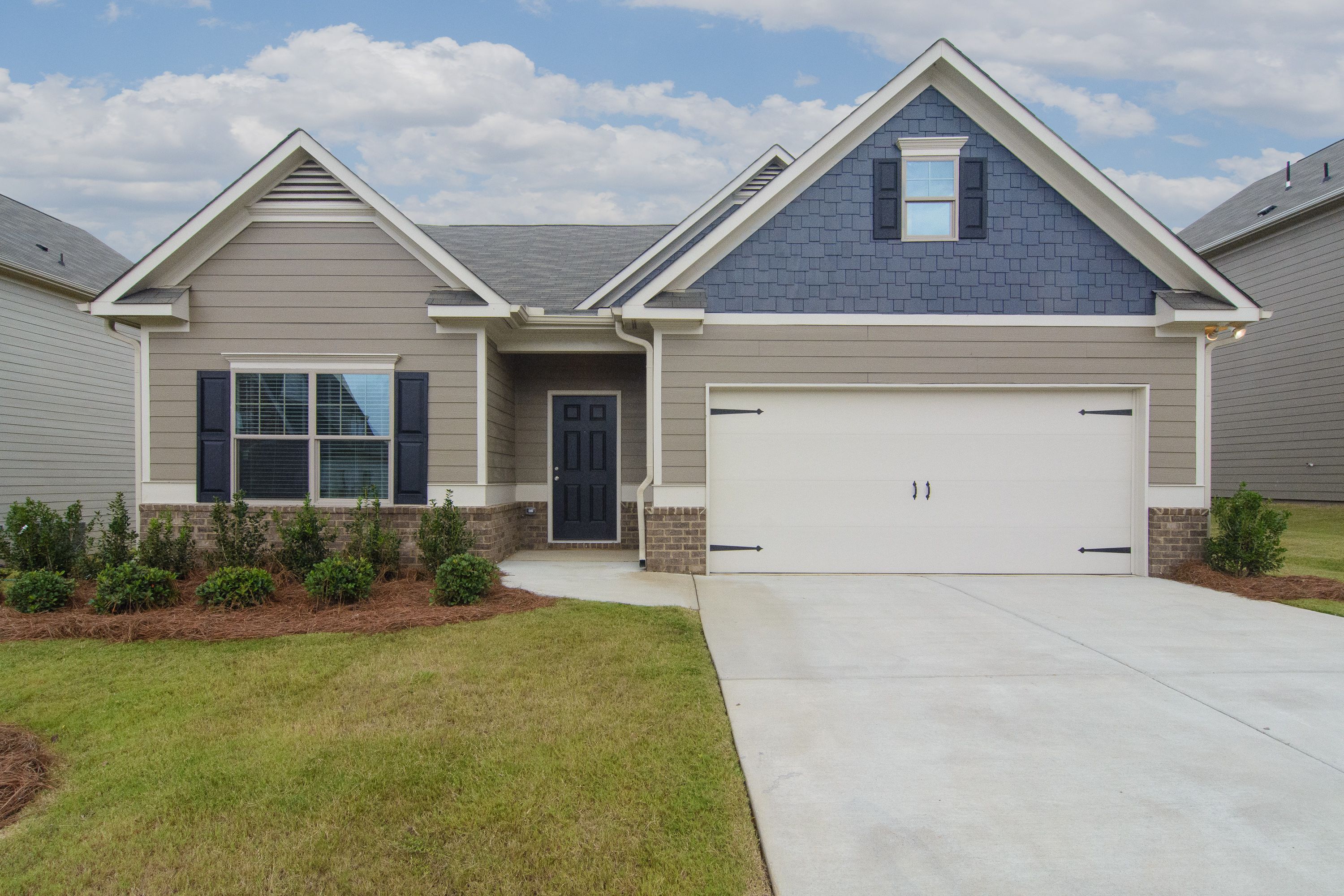 The Langford B Elevation Plan by Smith Douglas Homes