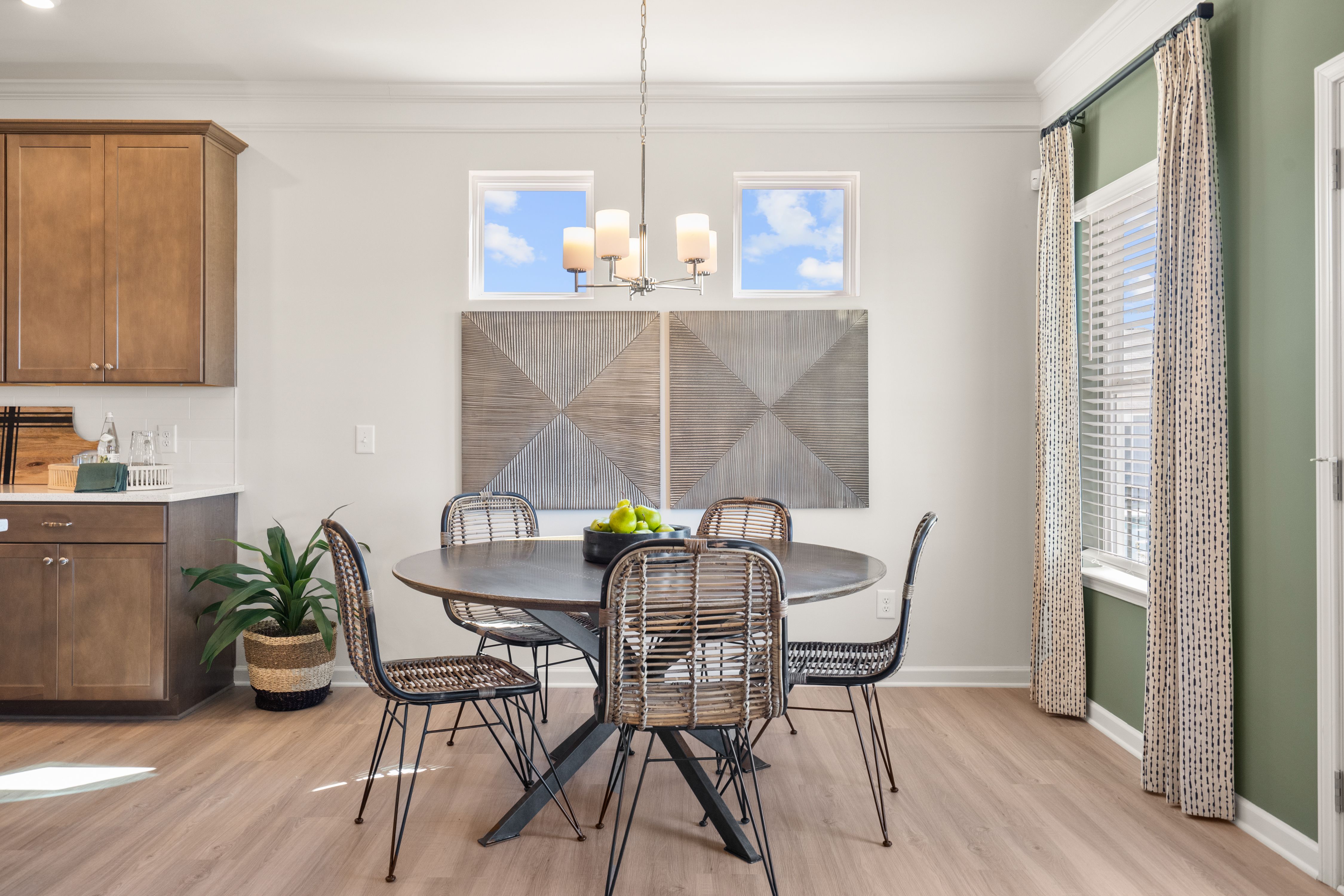 The James - Kitchen