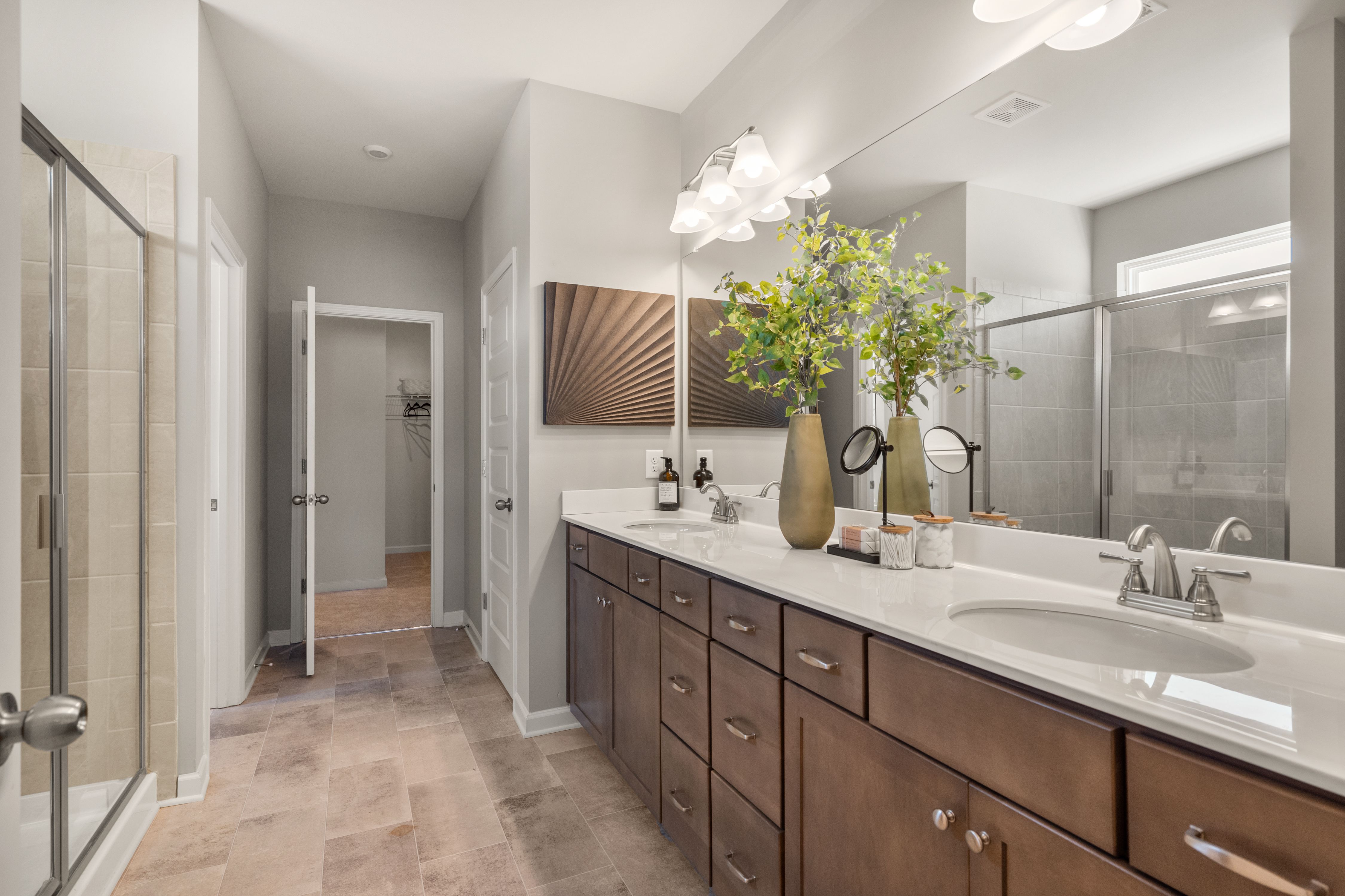 The James - Owner's Bath