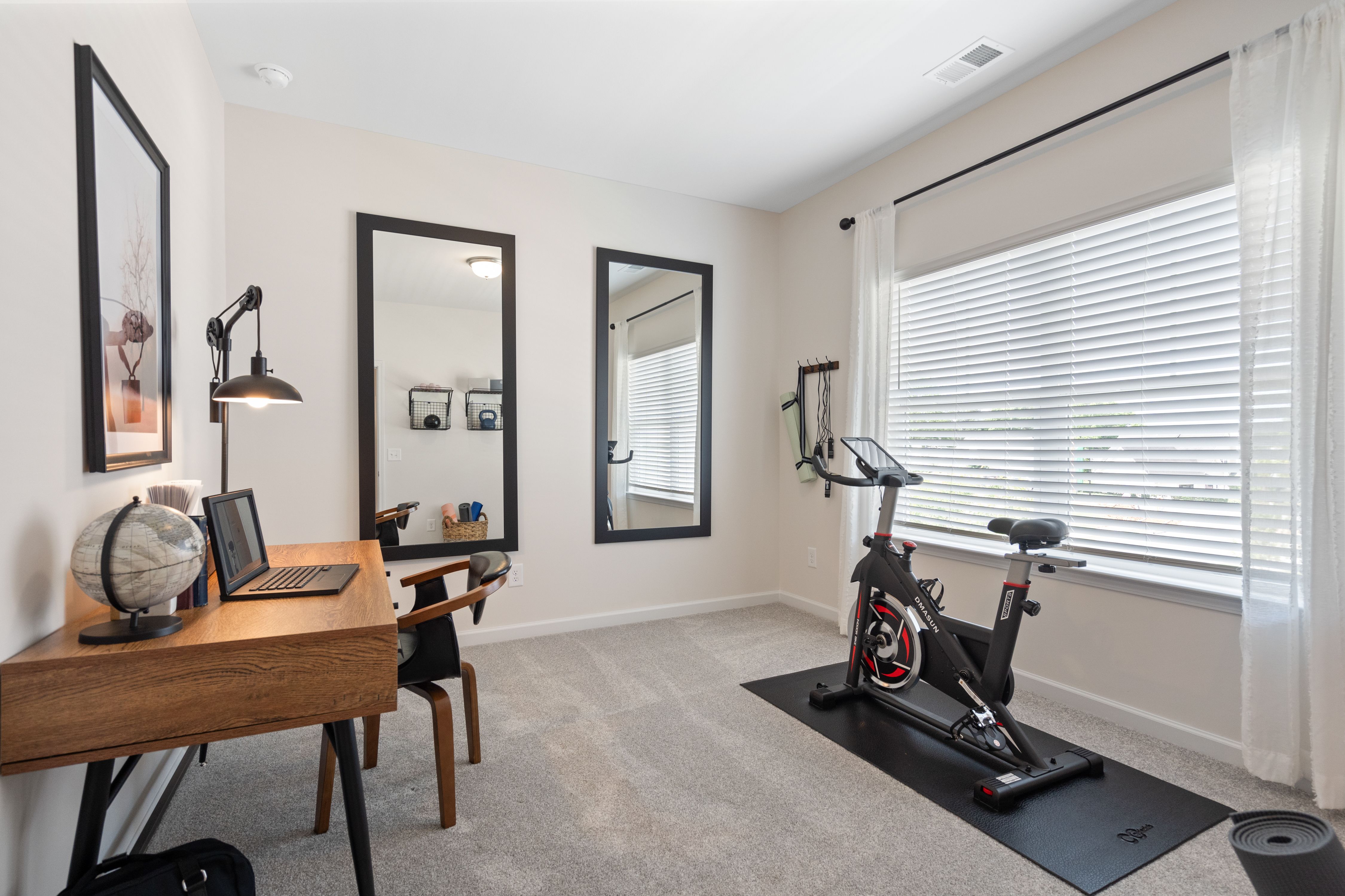 The McGinnis - Secondary Bedroom