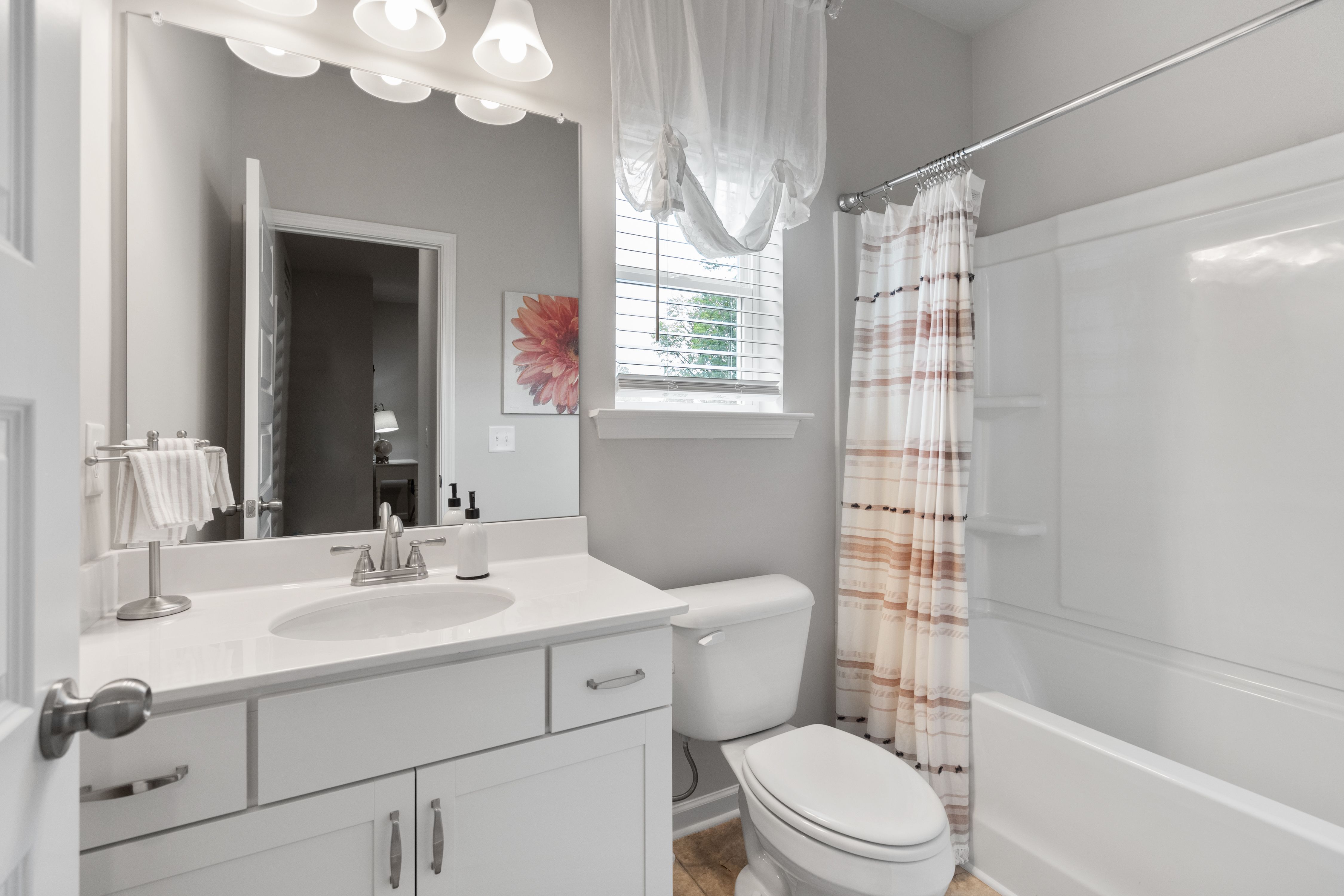 The Maddux - Bath