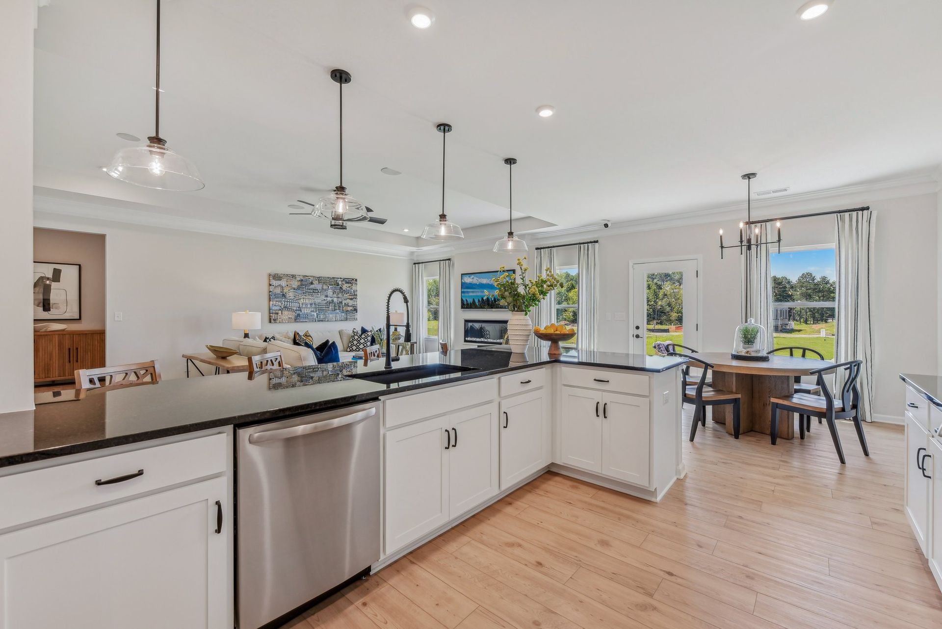 The Avery - Kitchen