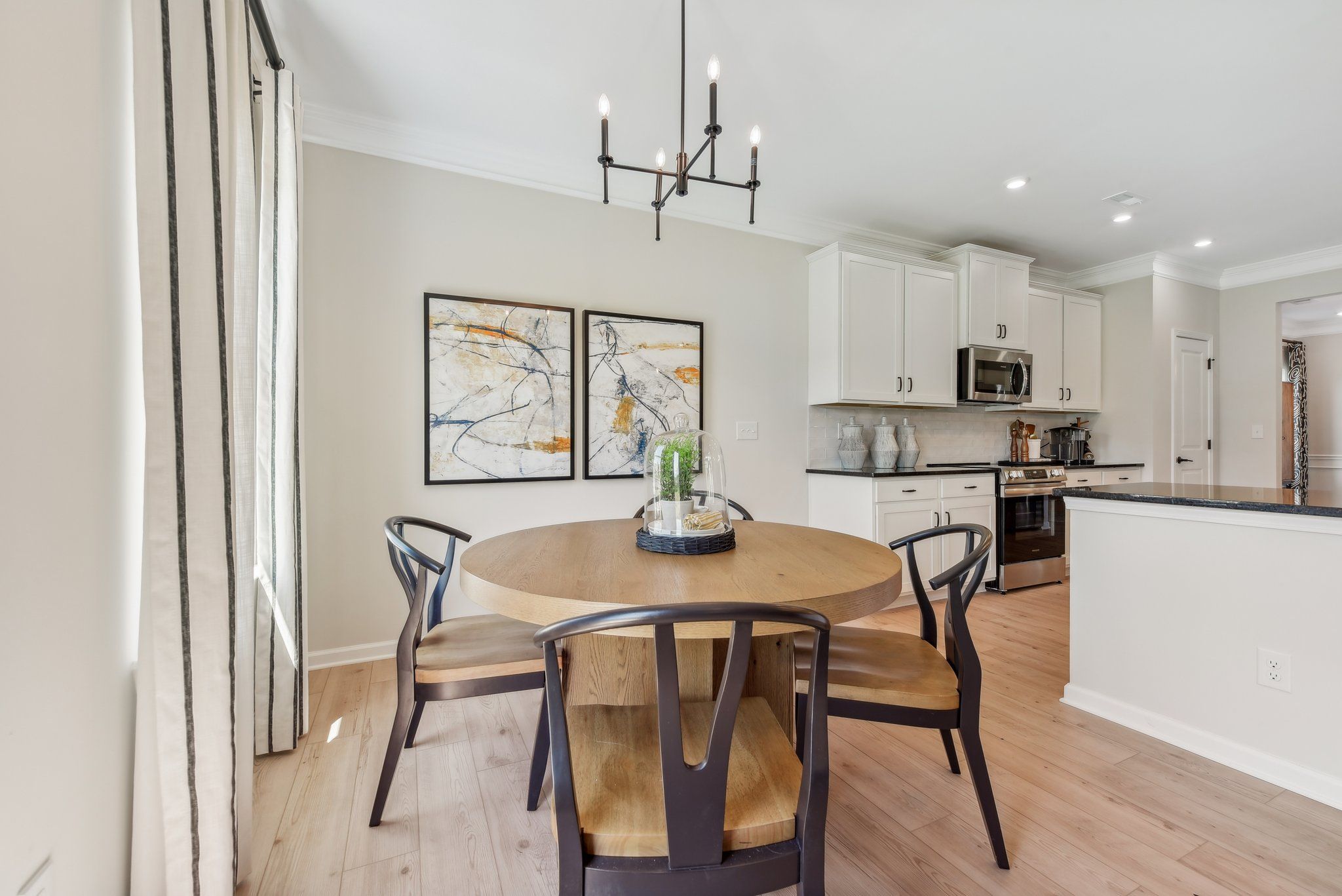 The Avery - Breakfast Nook