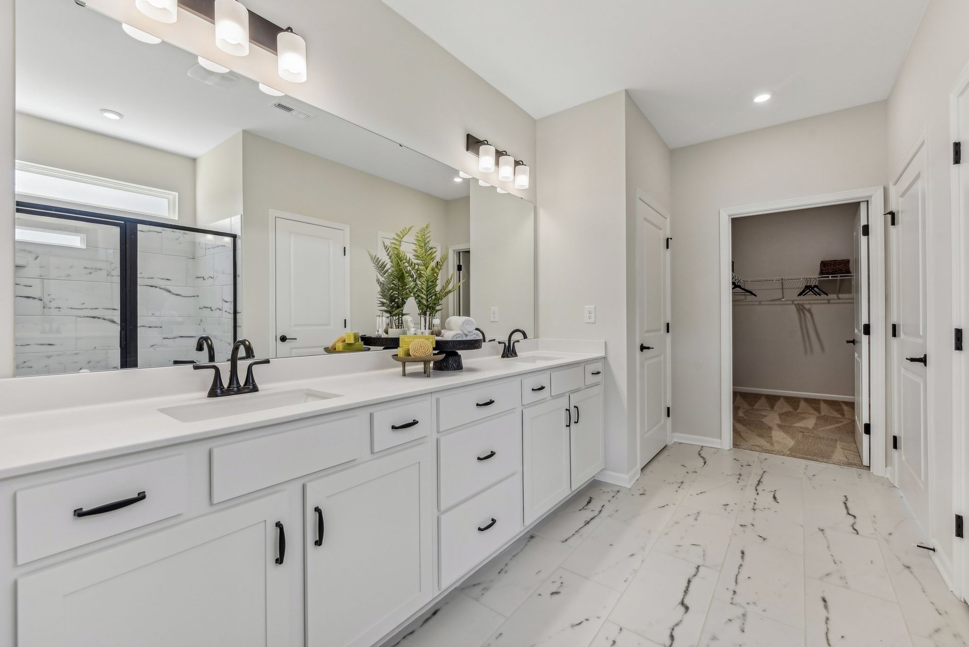 The Avery - Primary Bath
