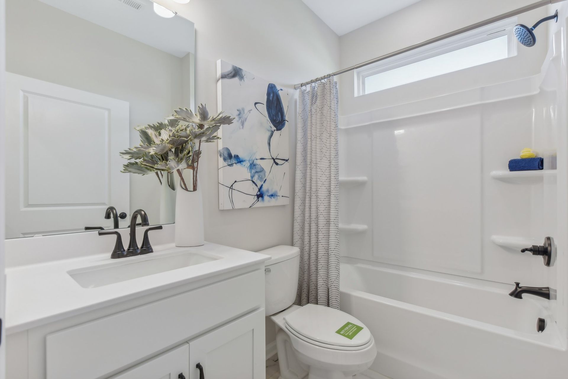The Avery - Bathroom