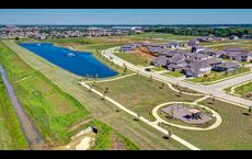 Trails at Woodhaven Lakes 45's: La Marque, Texas - Smith Douglas Homes