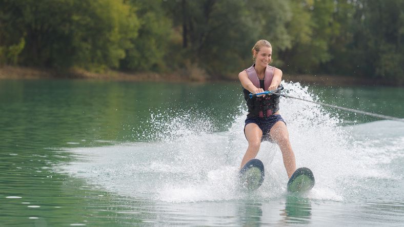 Learn how to Water Ski Along the River!